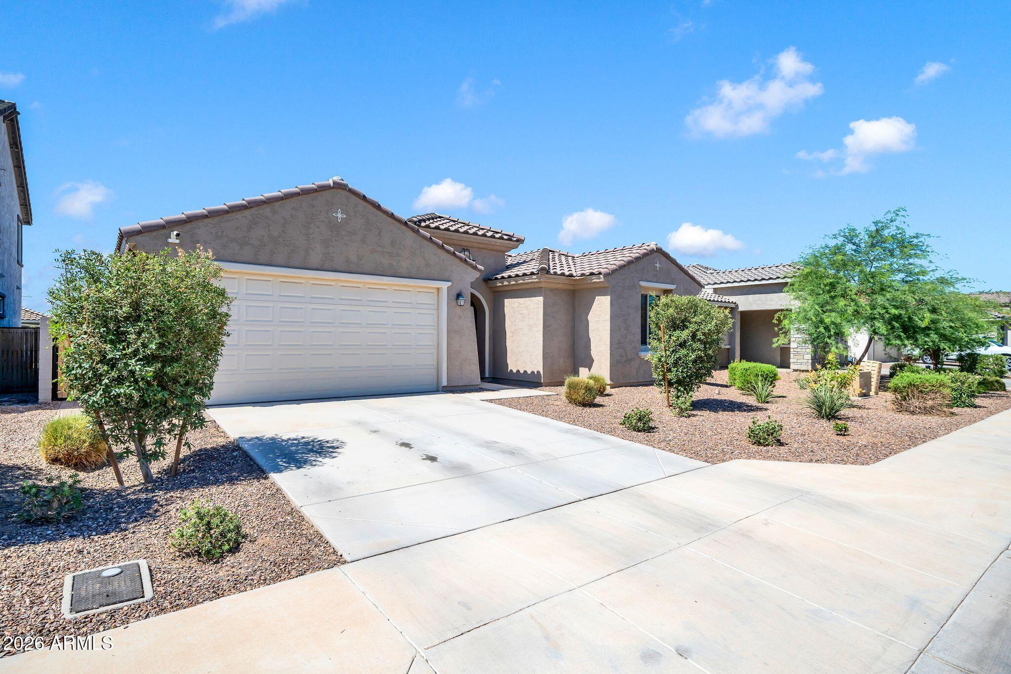 17605 W MEDLOCK Drive