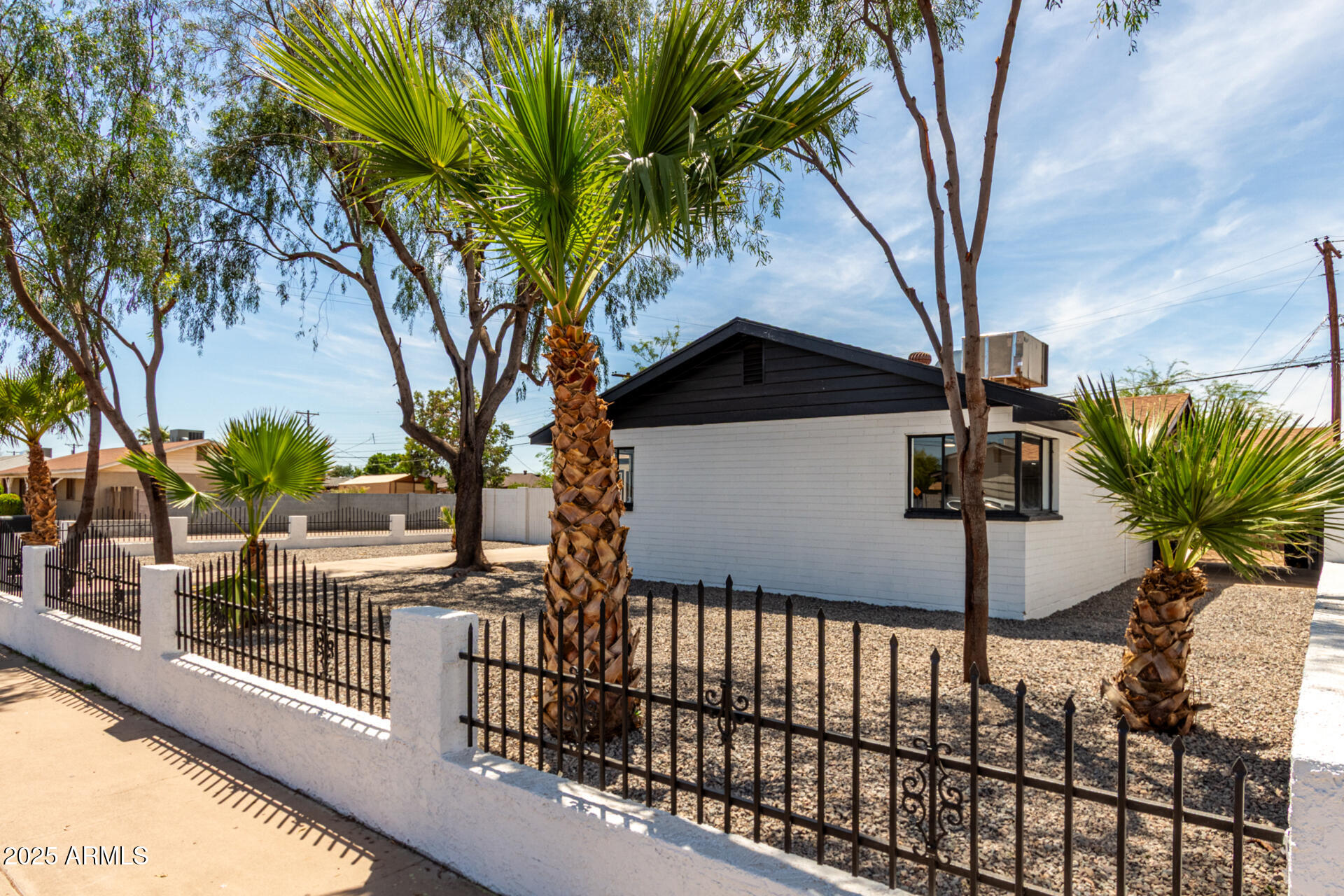 3802 N 48TH Drive