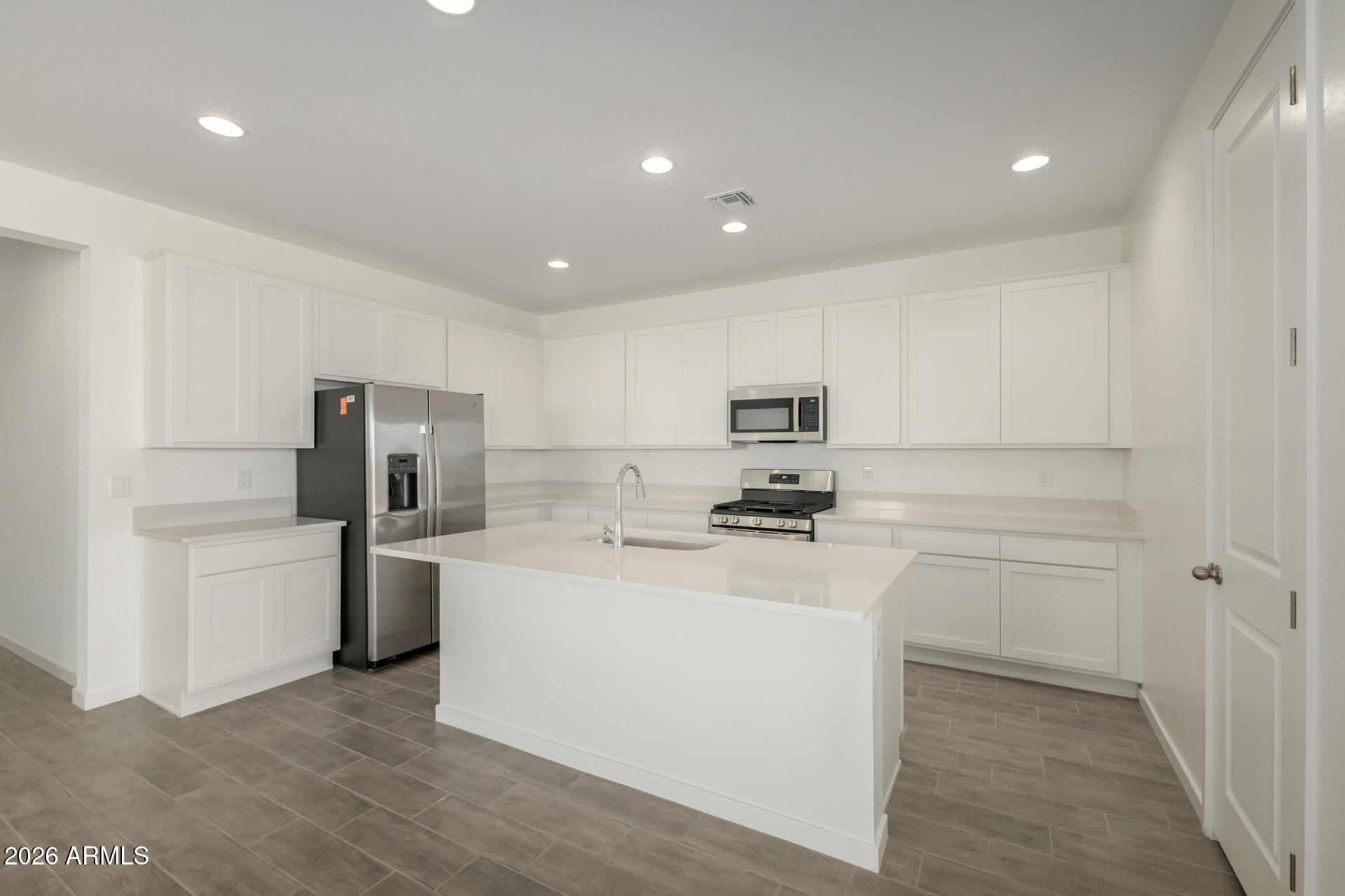 12368 W PARKWAY Lane