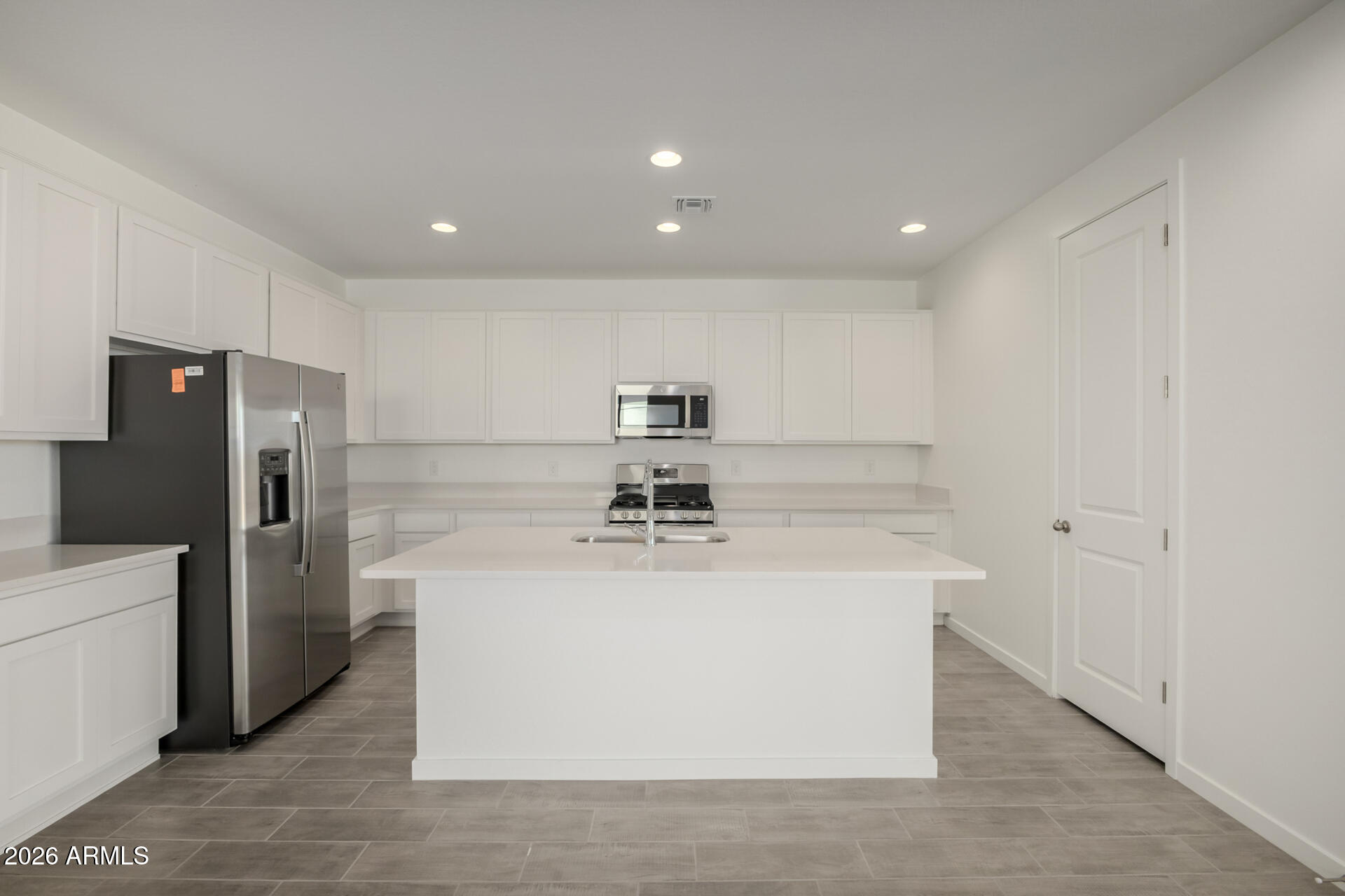 12368 W PARKWAY Lane