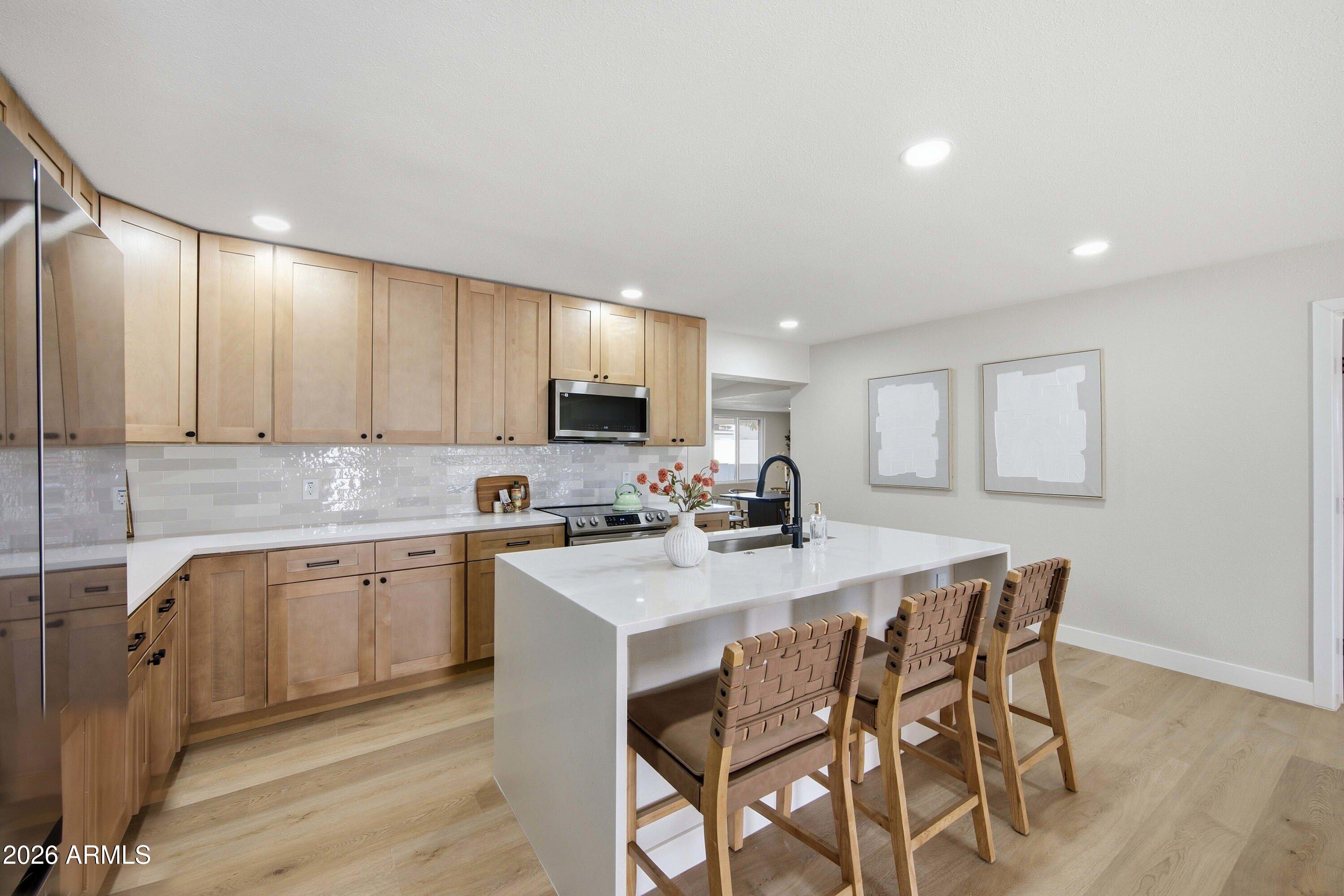 2324 E Heatherbrae Drive