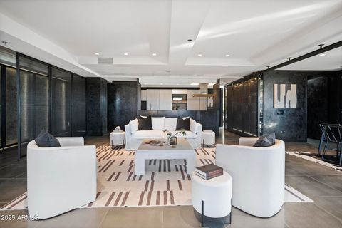 7137 E RANCHO VISTA Drive 7006 Scottsdale AZ 85251