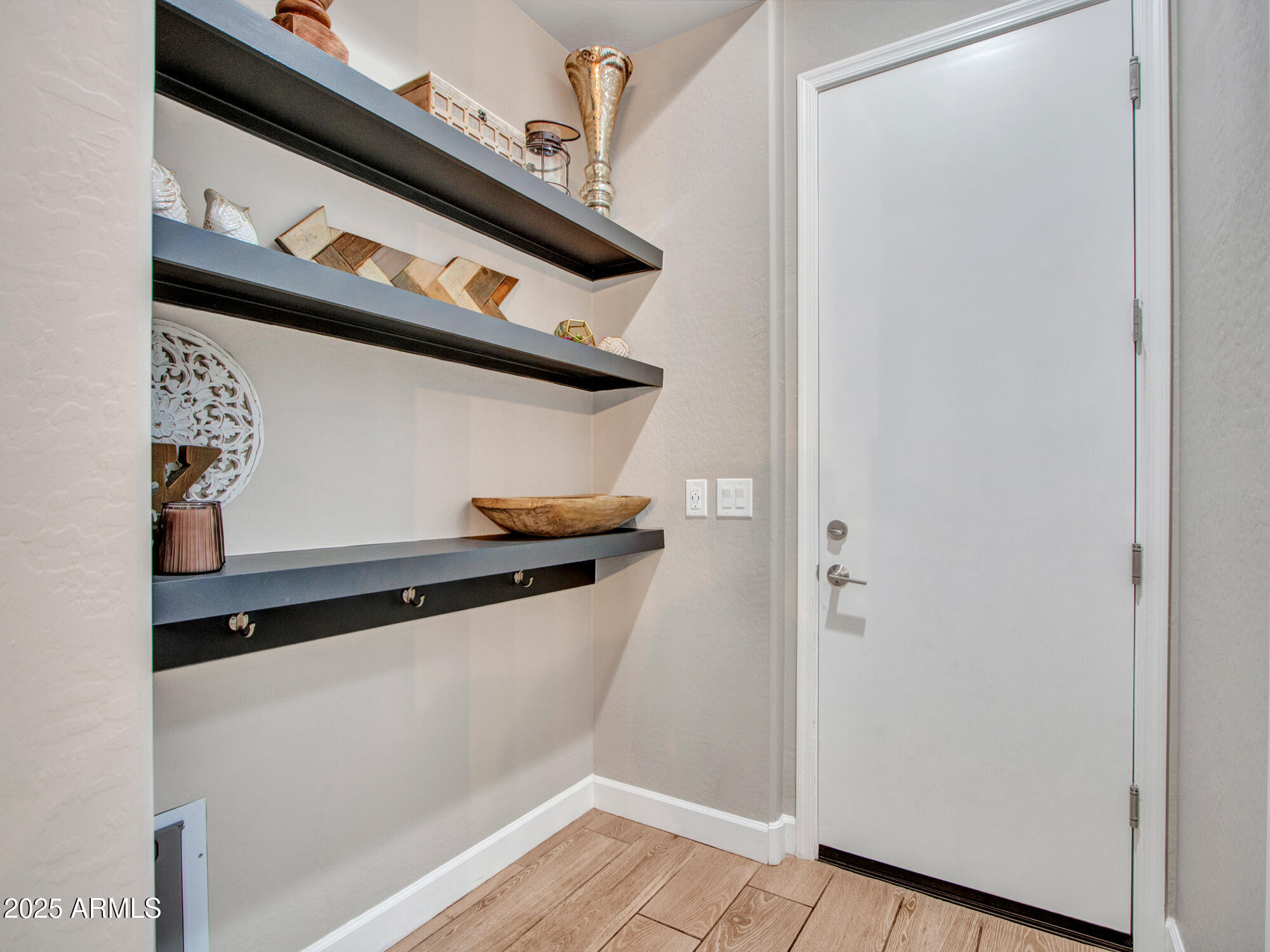 Litchfield Park, Arizona 85340, United States, 4 Bedrooms Bedrooms, ,4 BathroomsBathrooms,Residential,Active,240167