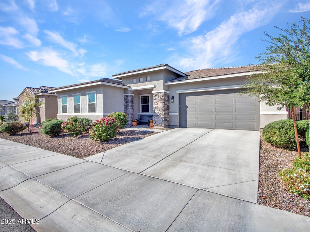 Photo of 5132 N 185th Avenue, Litchfield Park, AZ 85340 (MLS # 6941828)