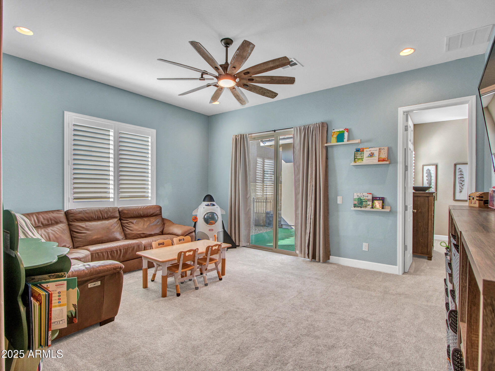 Litchfield Park, Arizona 85340, United States, 4 Bedrooms Bedrooms, ,4 BathroomsBathrooms,Residential,Active,240167