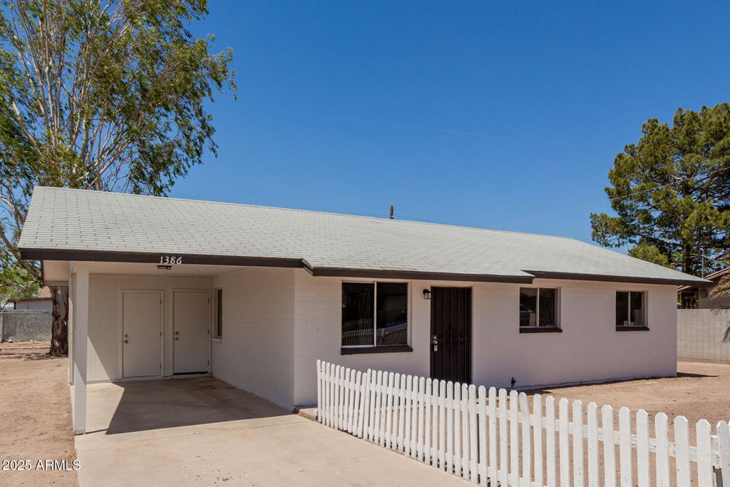 Photo of 1386 W Rose Place, Casa Grande, AZ 85122 (MLS # 6891392)