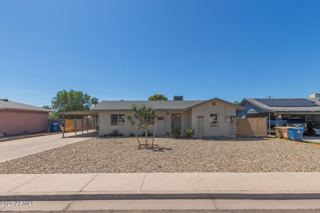 Photo of 709 E Edison Avenue, Buckeye, AZ 85326 (MLS # 6918096)