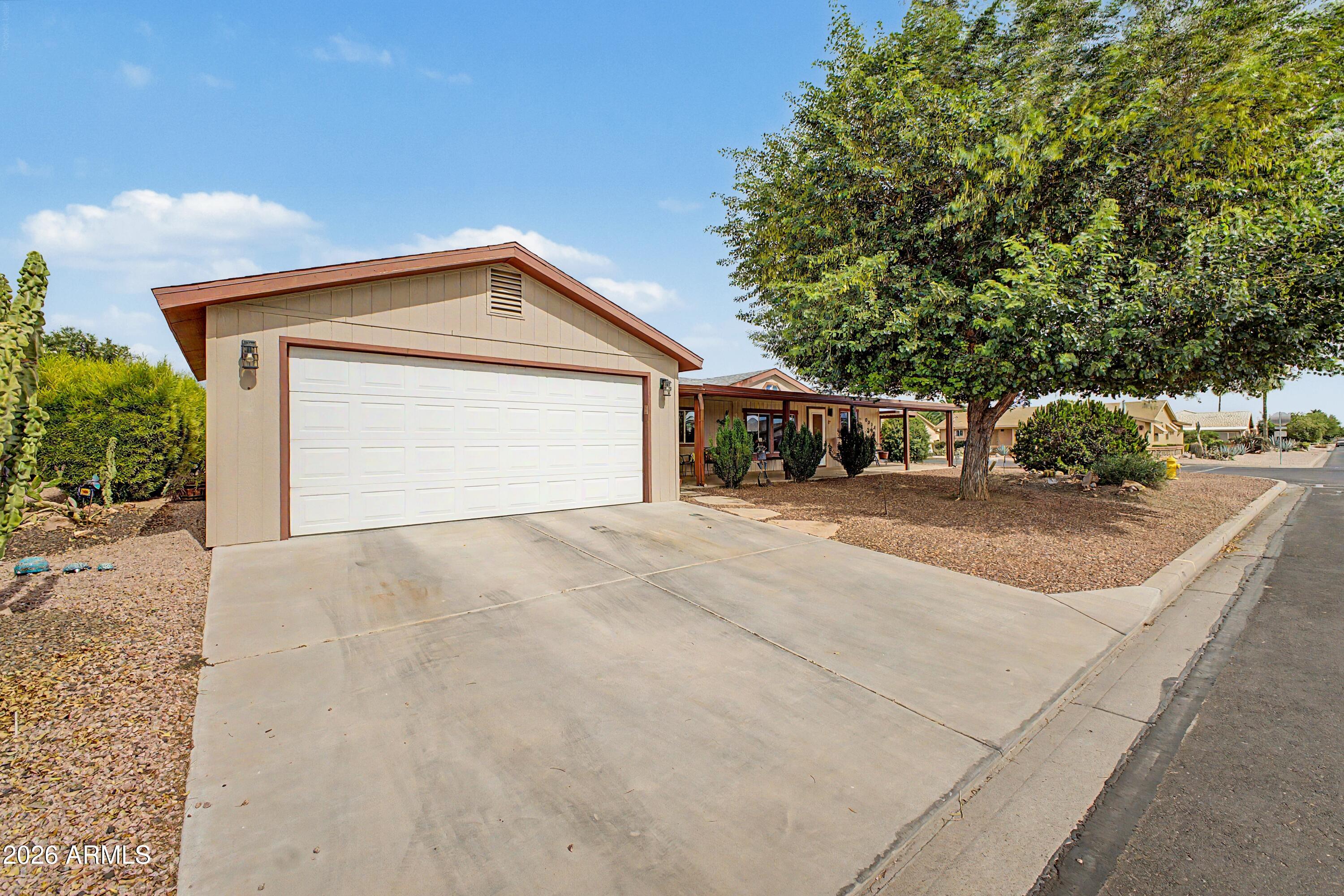 8324 E PUEBLO Avenue