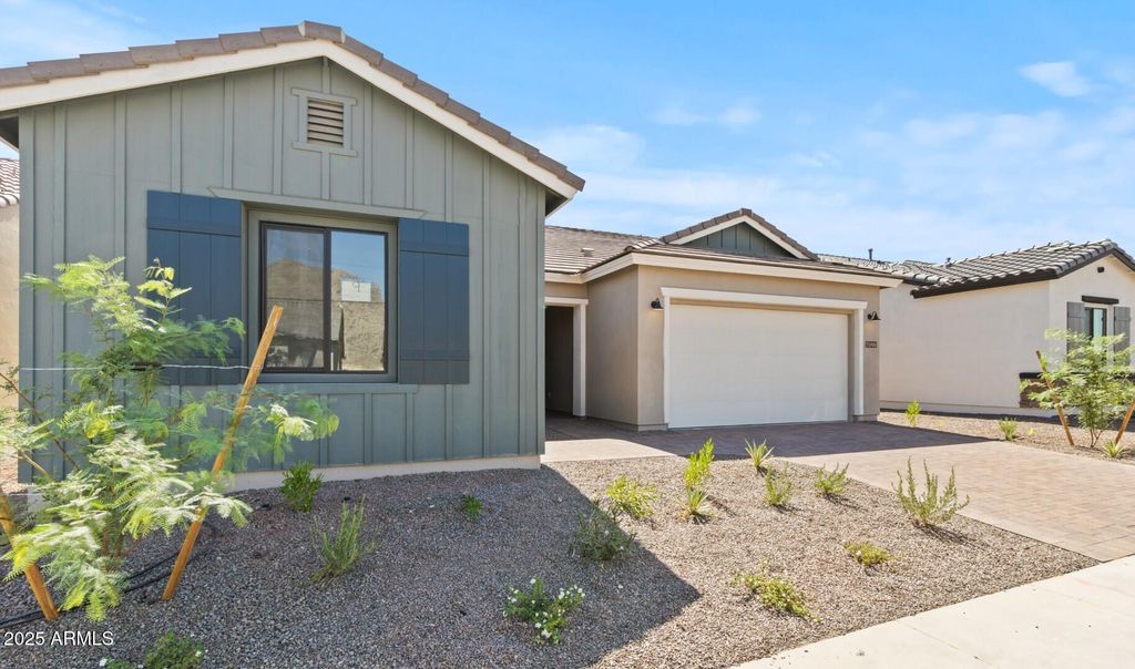 Photo of 6127 N Sunrise Lane, Buckeye, AZ 85396 (MLS # 6930827)