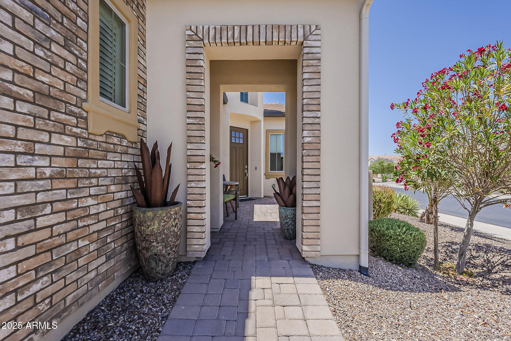 Homes 2 35486 N MORELLO Drive