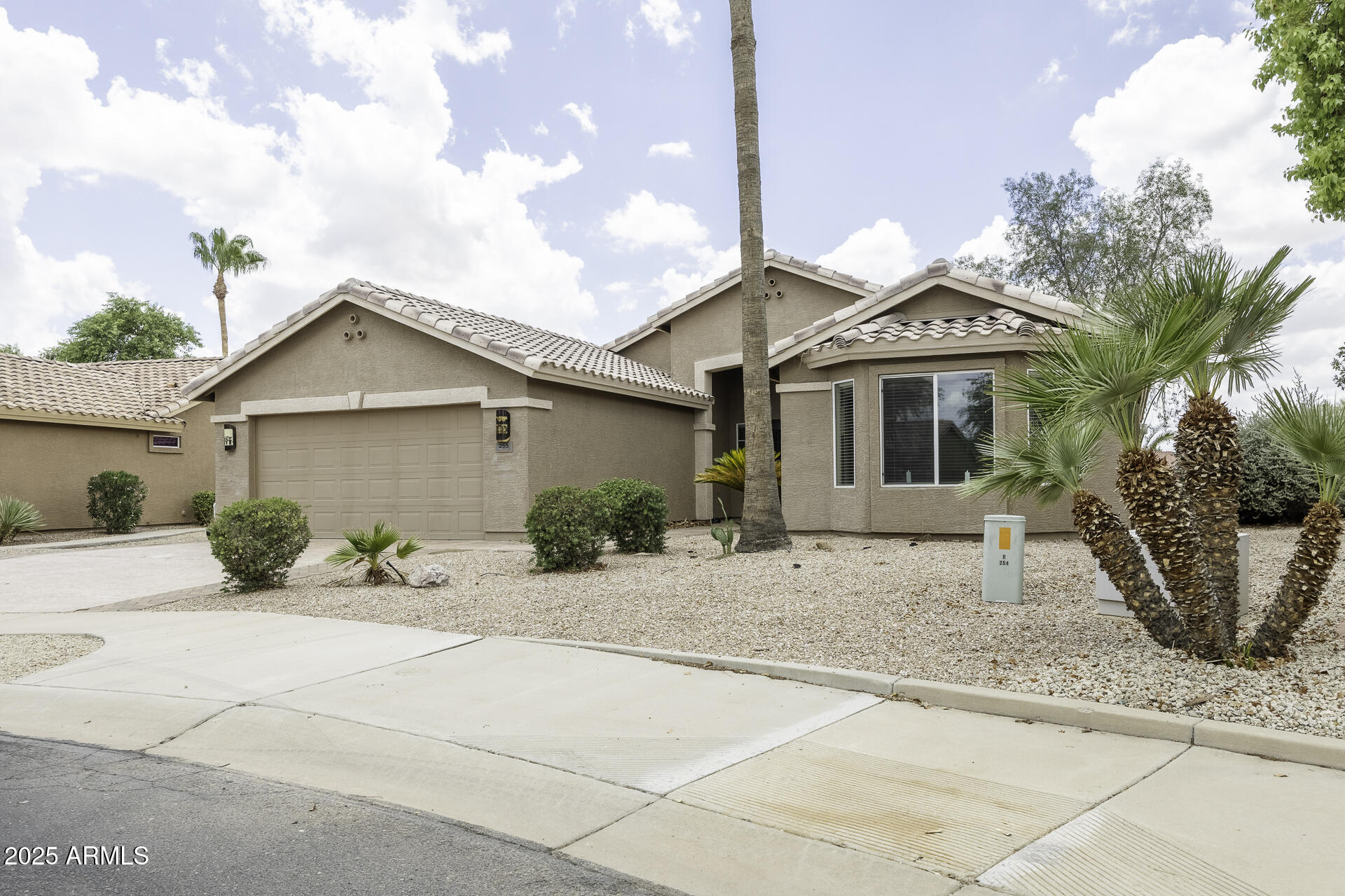 255 N SAN JUAN Trail