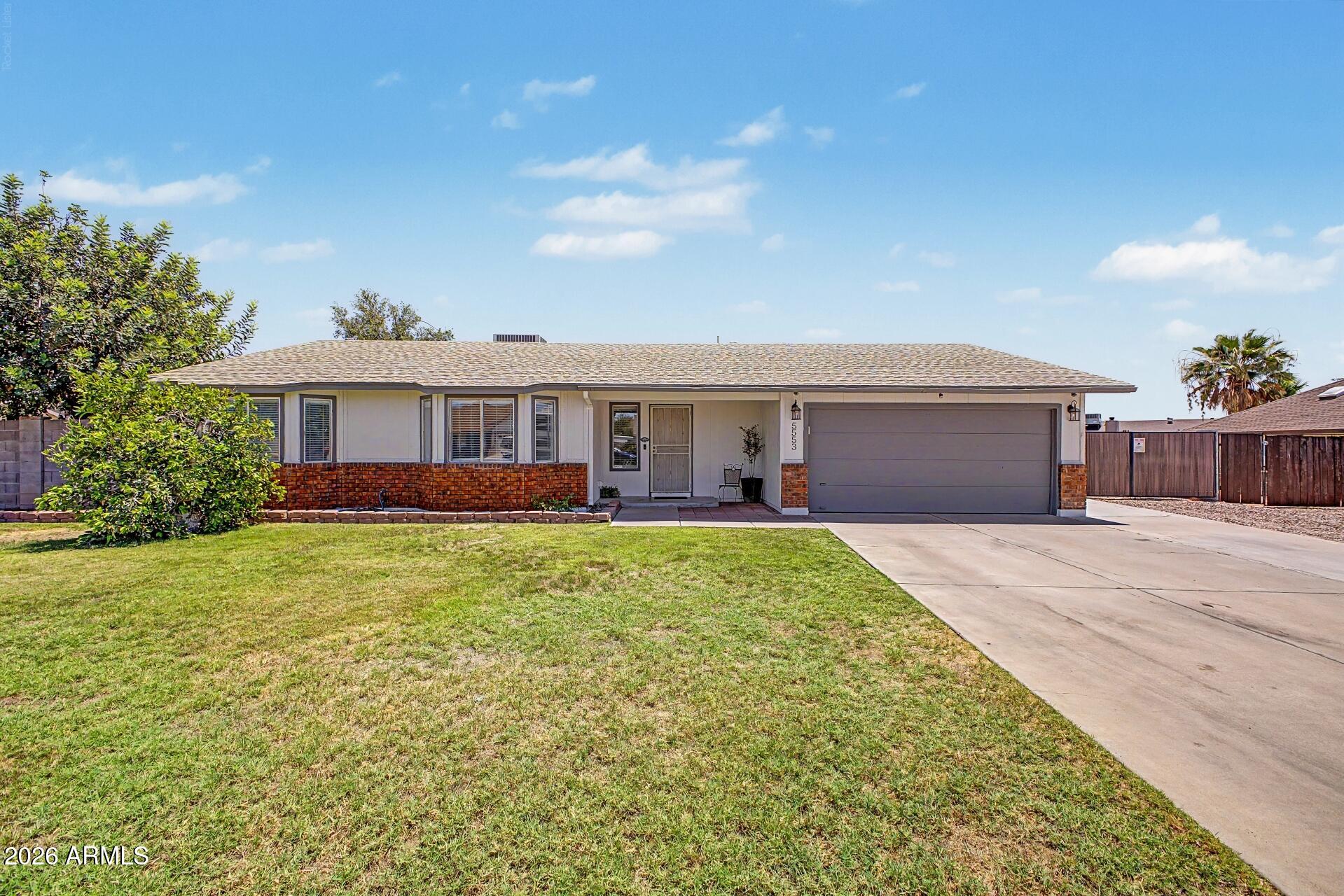 Photo 1 of 40 — 5553 E DRUMMER Avenue, Mesa, AZ 85206