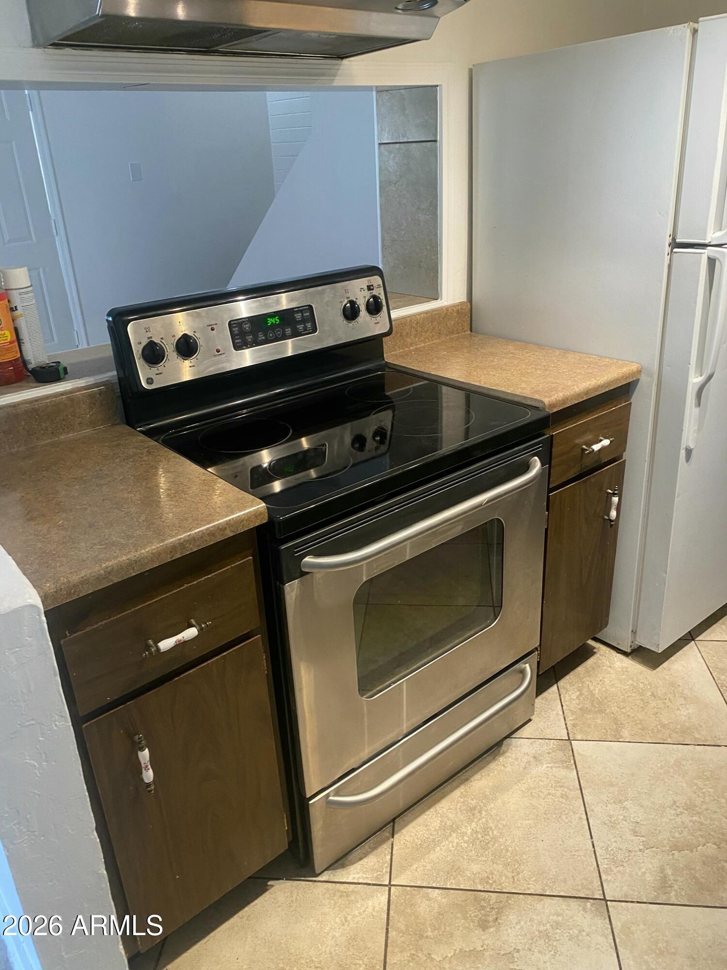 4056 W MESQUITE Lane