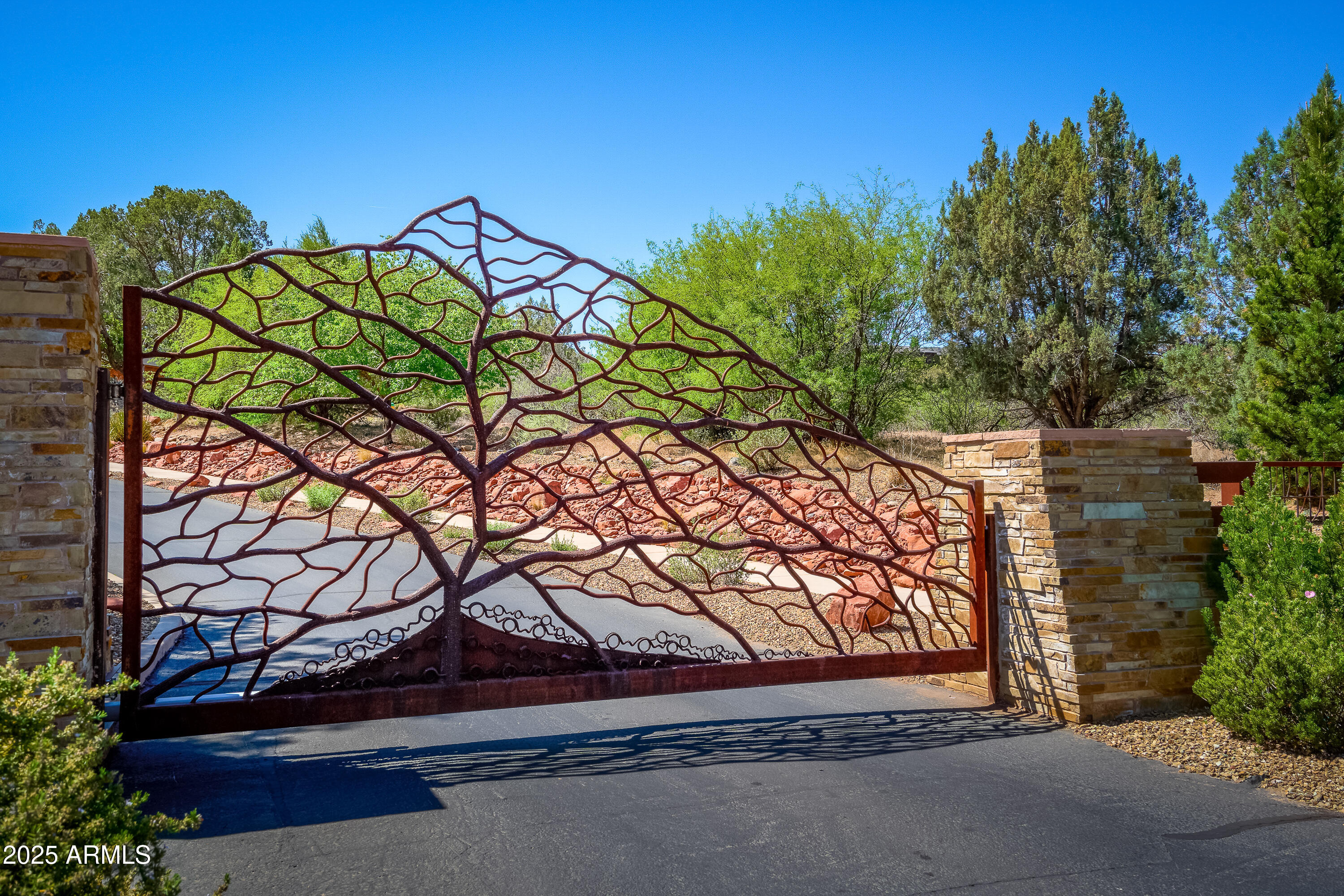 CROSS CREEK RANCH - Land