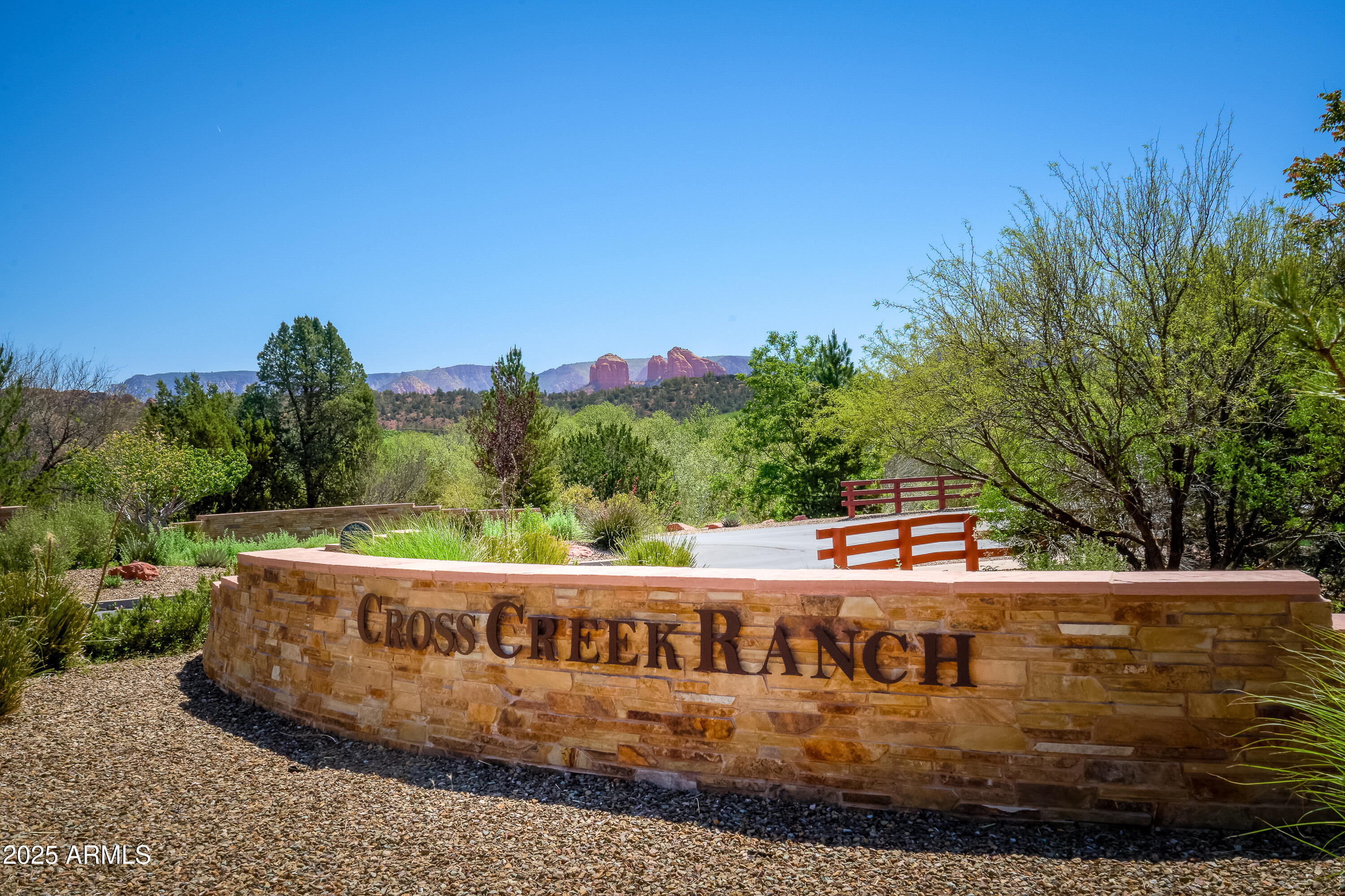 CROSS CREEK RANCH - Land