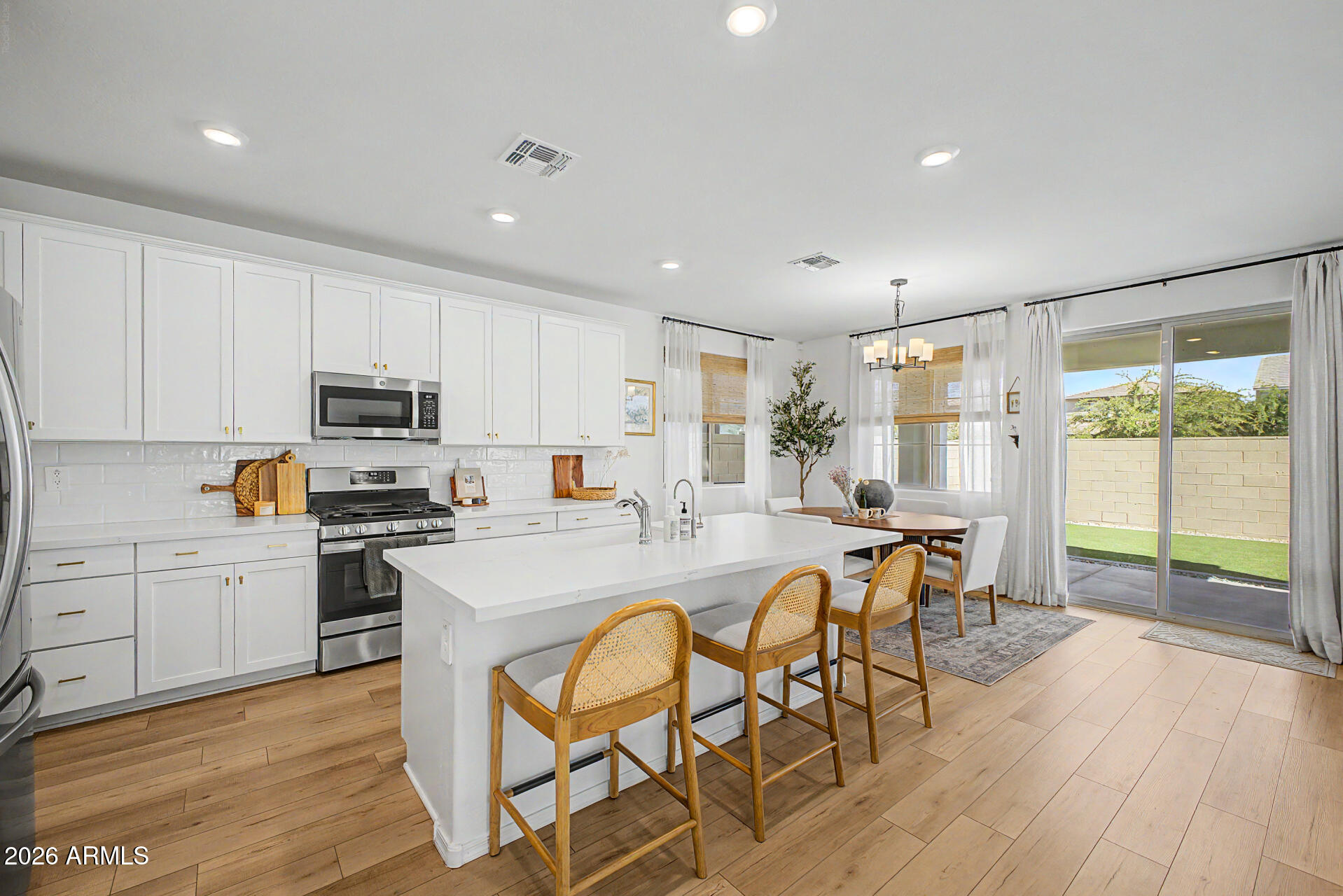 CADENCE AT GATEWAY PHASE 3 PARCEL W - Residential