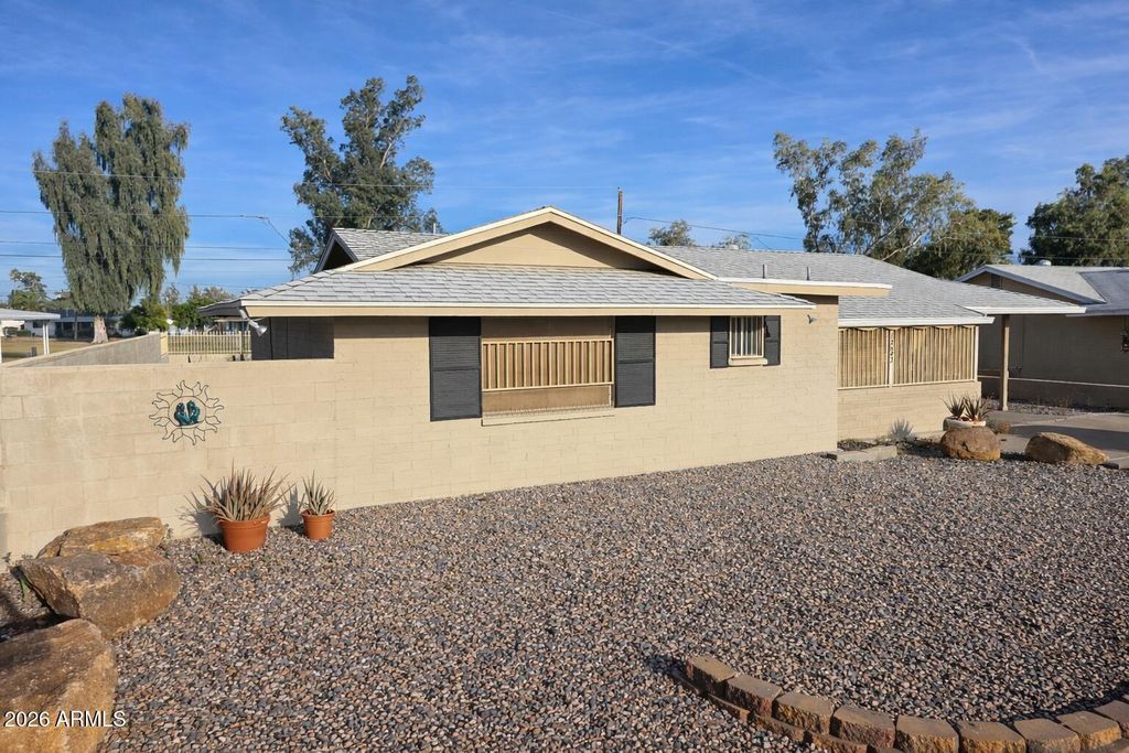Photo of 12643 N 111th Avenue, Sun City, AZ 85351 (MLS # 7000410)