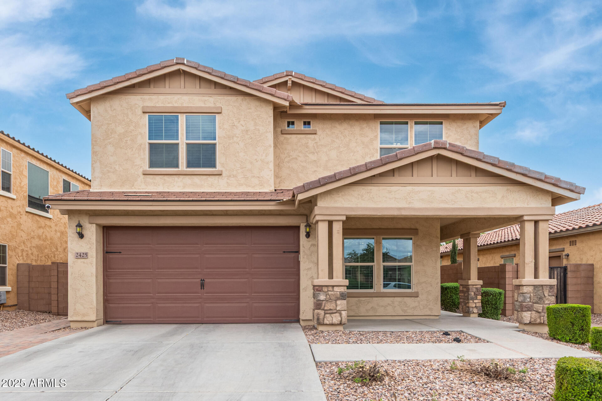 2425 E FLINTLOCK Drive