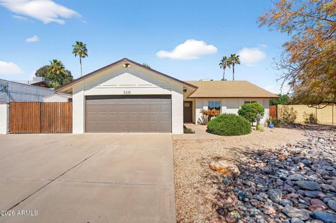 Photo of 5330 E Tierra Buena Lane, Scottsdale, AZ 85254 (MLS # 6994865)