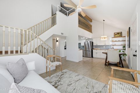 Photo of 1125 E Kaler Drive, Phoenix, AZ 85020 (MLS # 7005848)