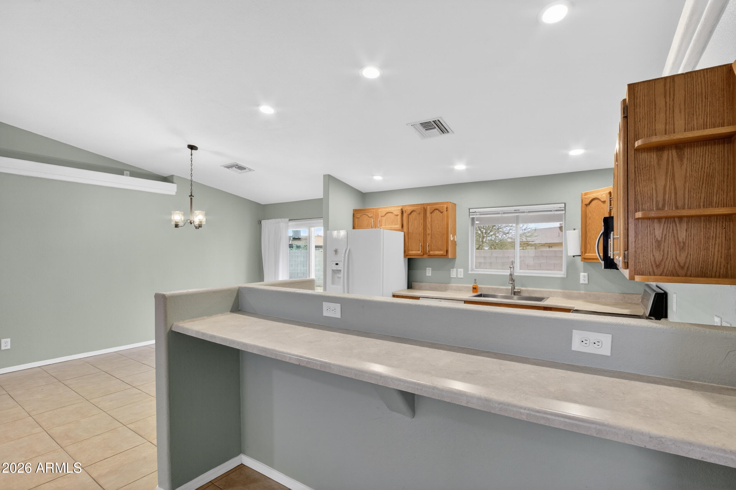 ARIZONA CITY UNIT THREE - Residential