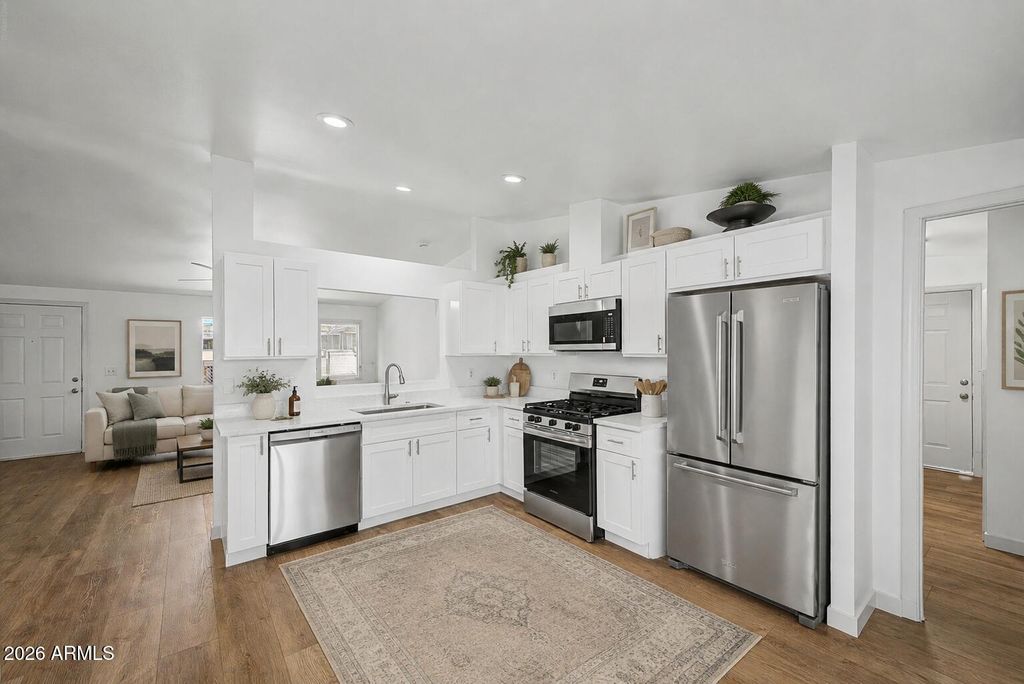 Photo of 7130 N 68th Drive, Glendale, AZ 85303 (MLS # 7027063)