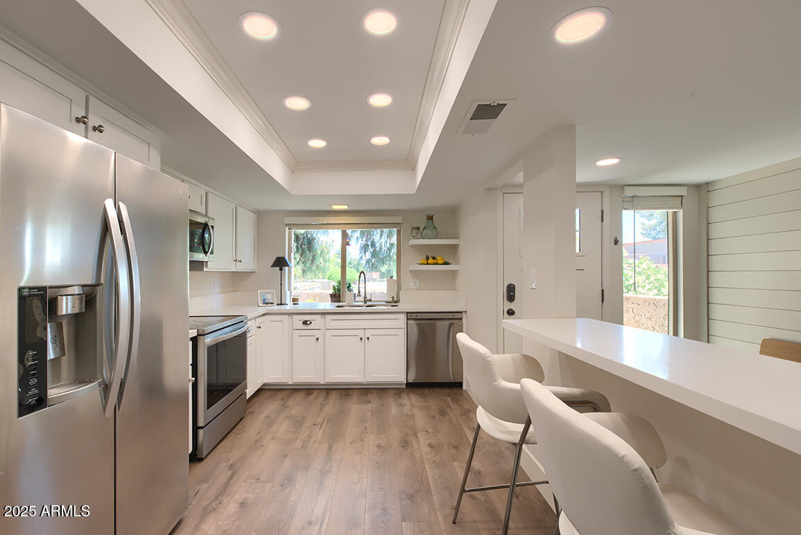 7316 N VIA CAMELLO DEL NORTE -- 106