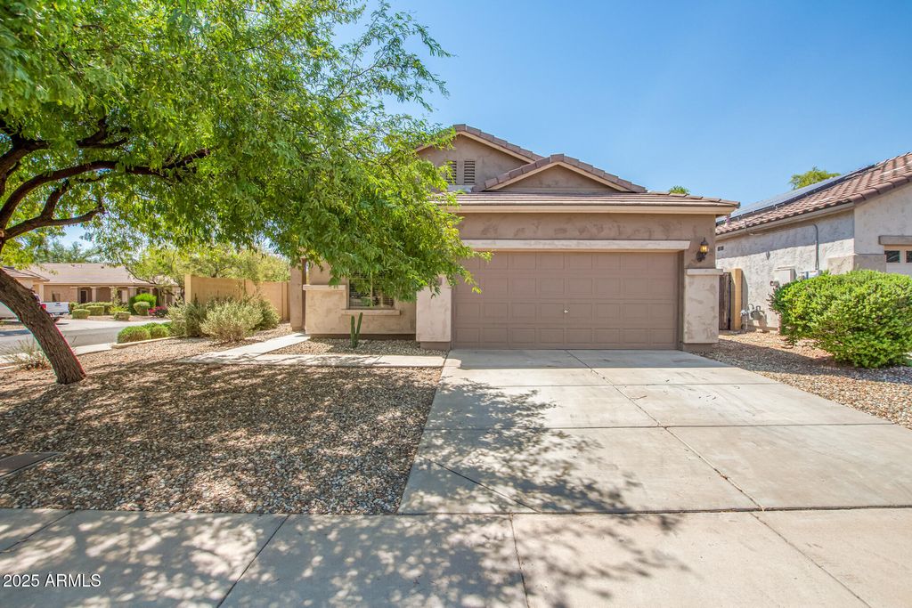 Photo of 19365 W Monroe Street, Buckeye, AZ 85326 (MLS # 6920665)