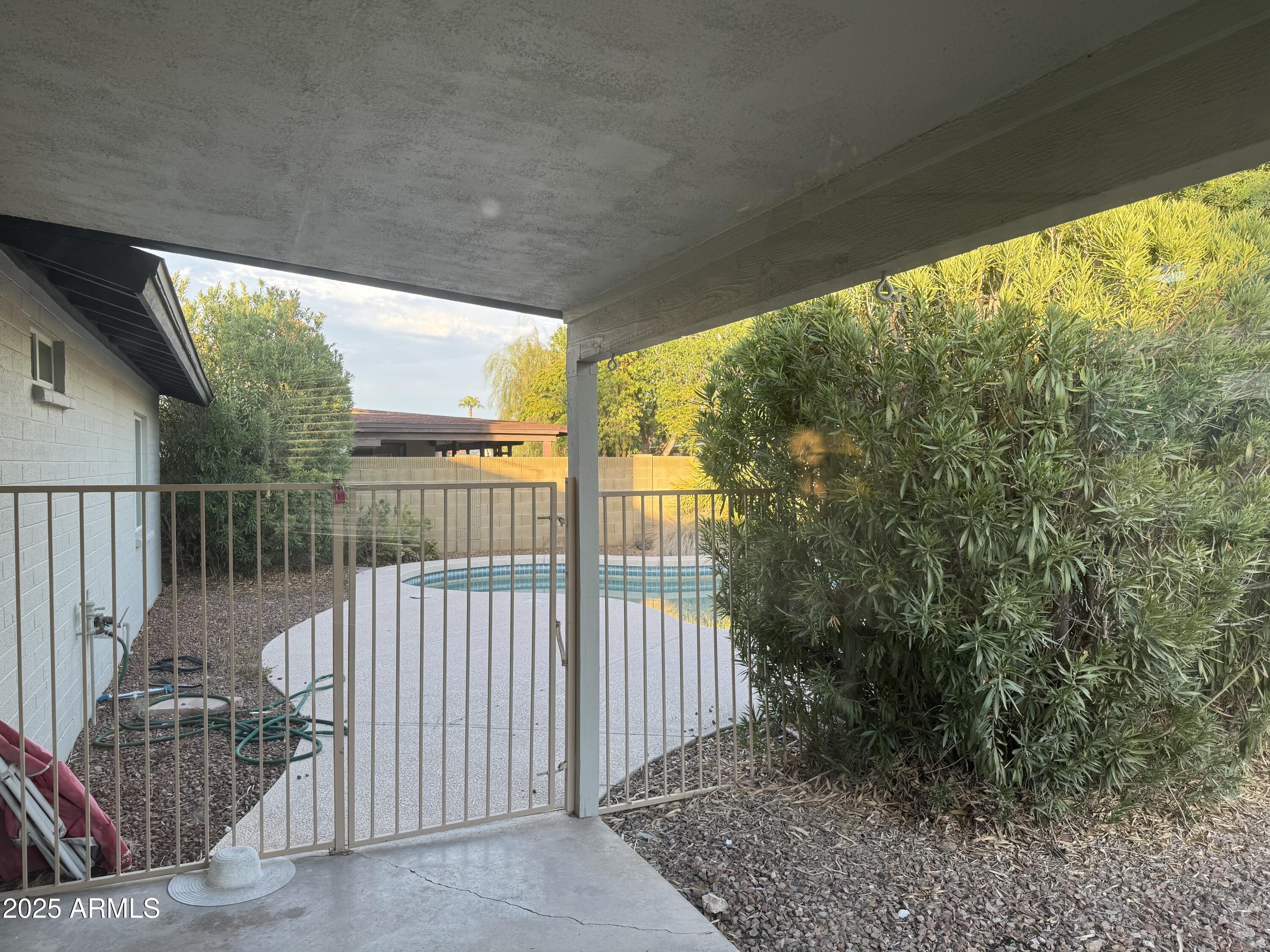7331 W WINDROSE Drive