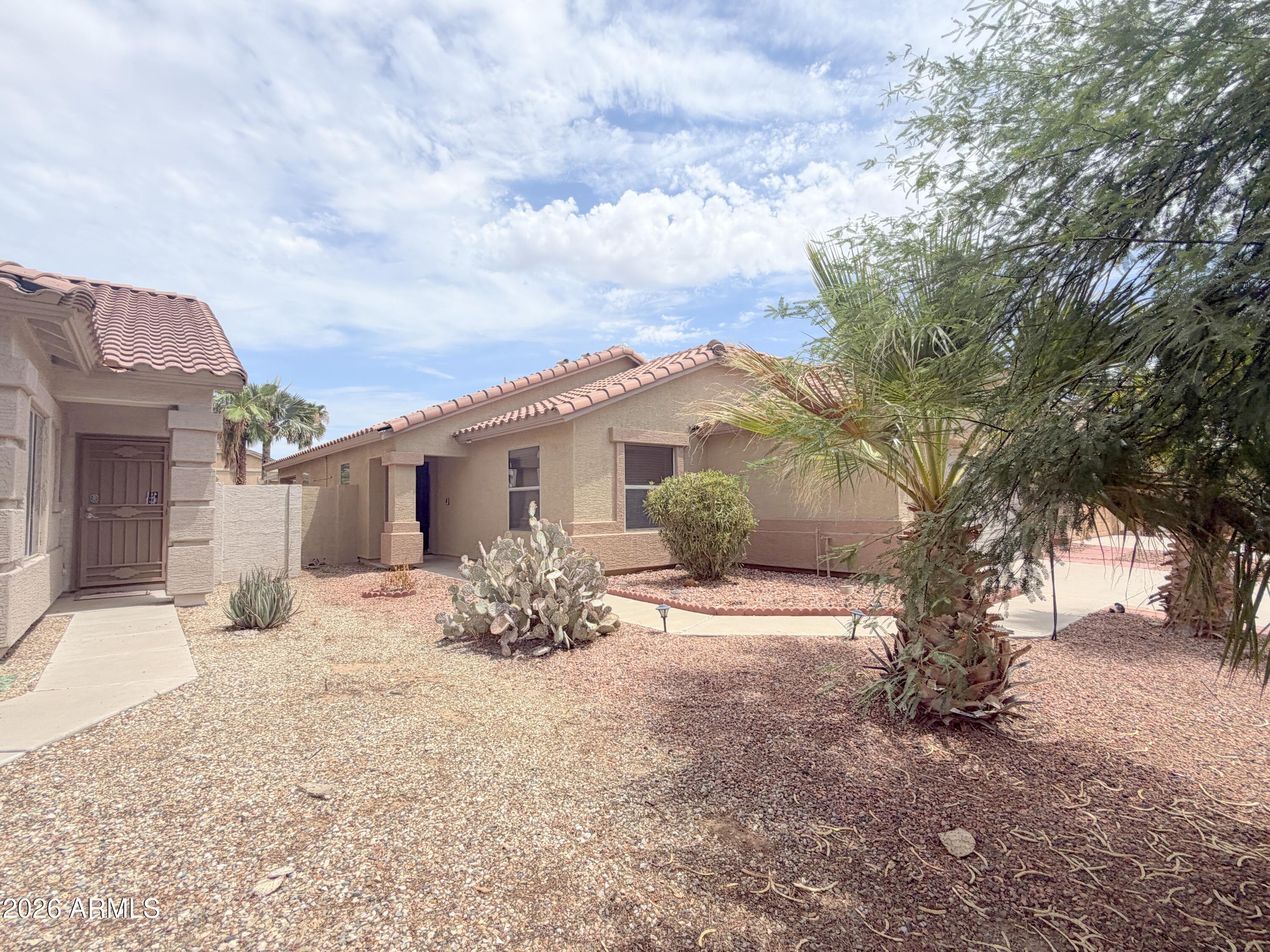 43966 W CYPRESS Lane