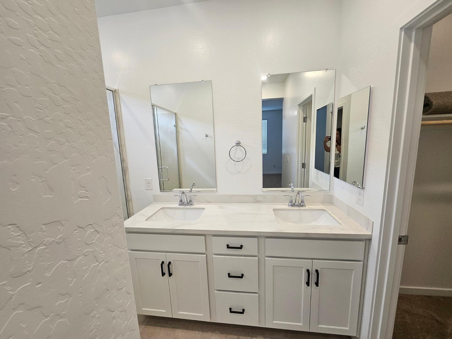 548 W FREMONT Pass