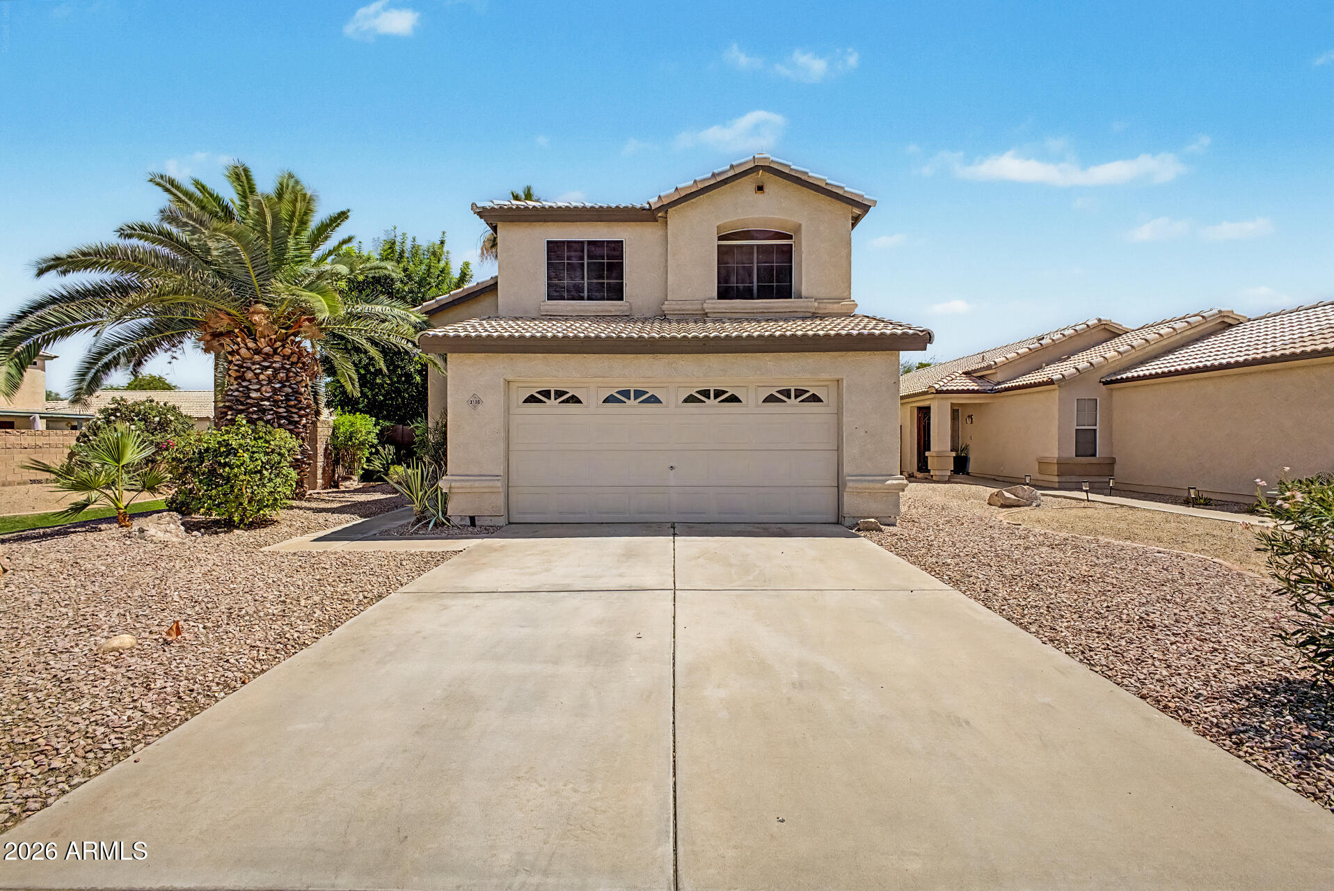 2155 W OLLA Avenue