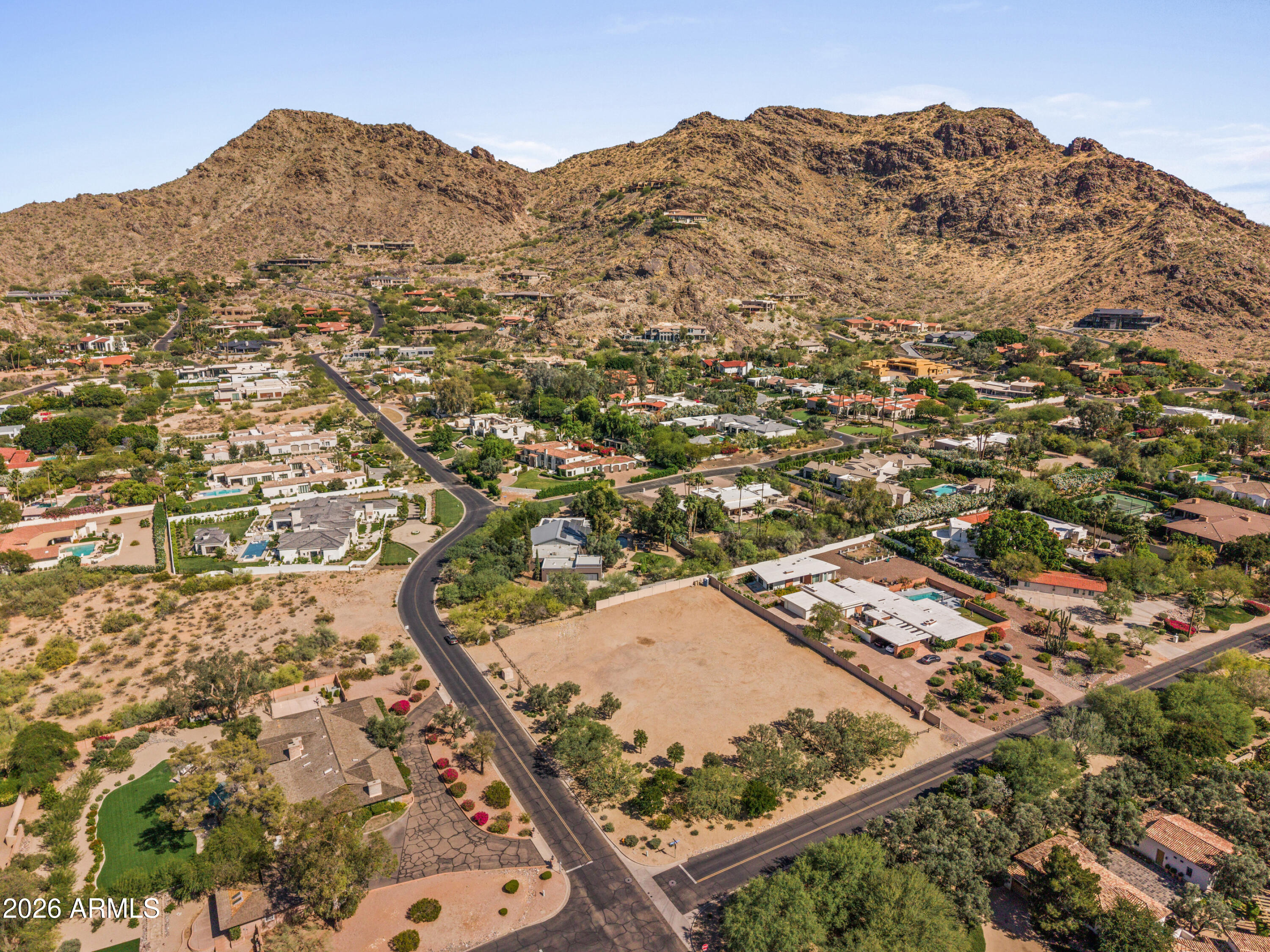 5125 E ROADRUNNER Road 73