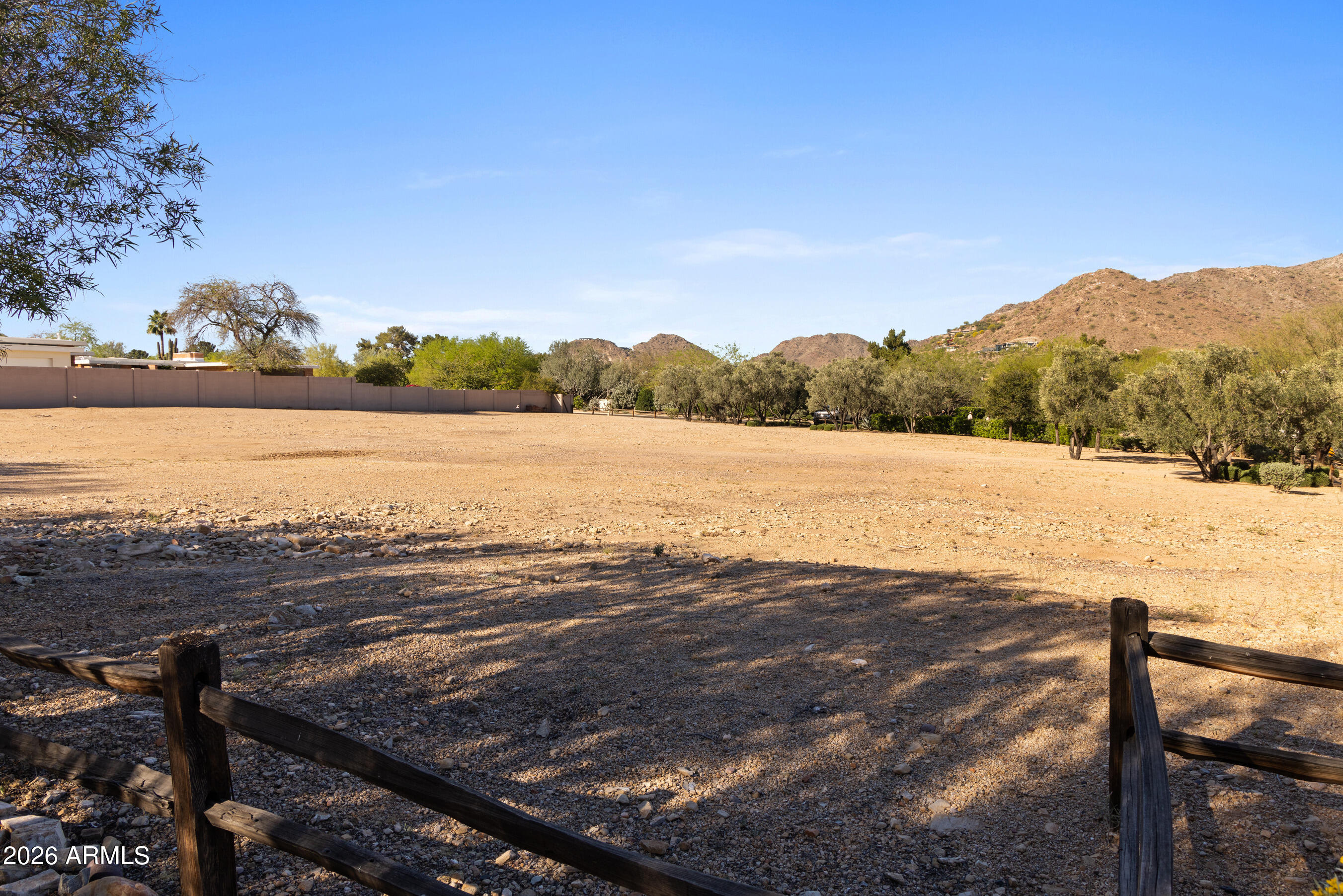 PARADISE HILLS LOT 68-99 - Land