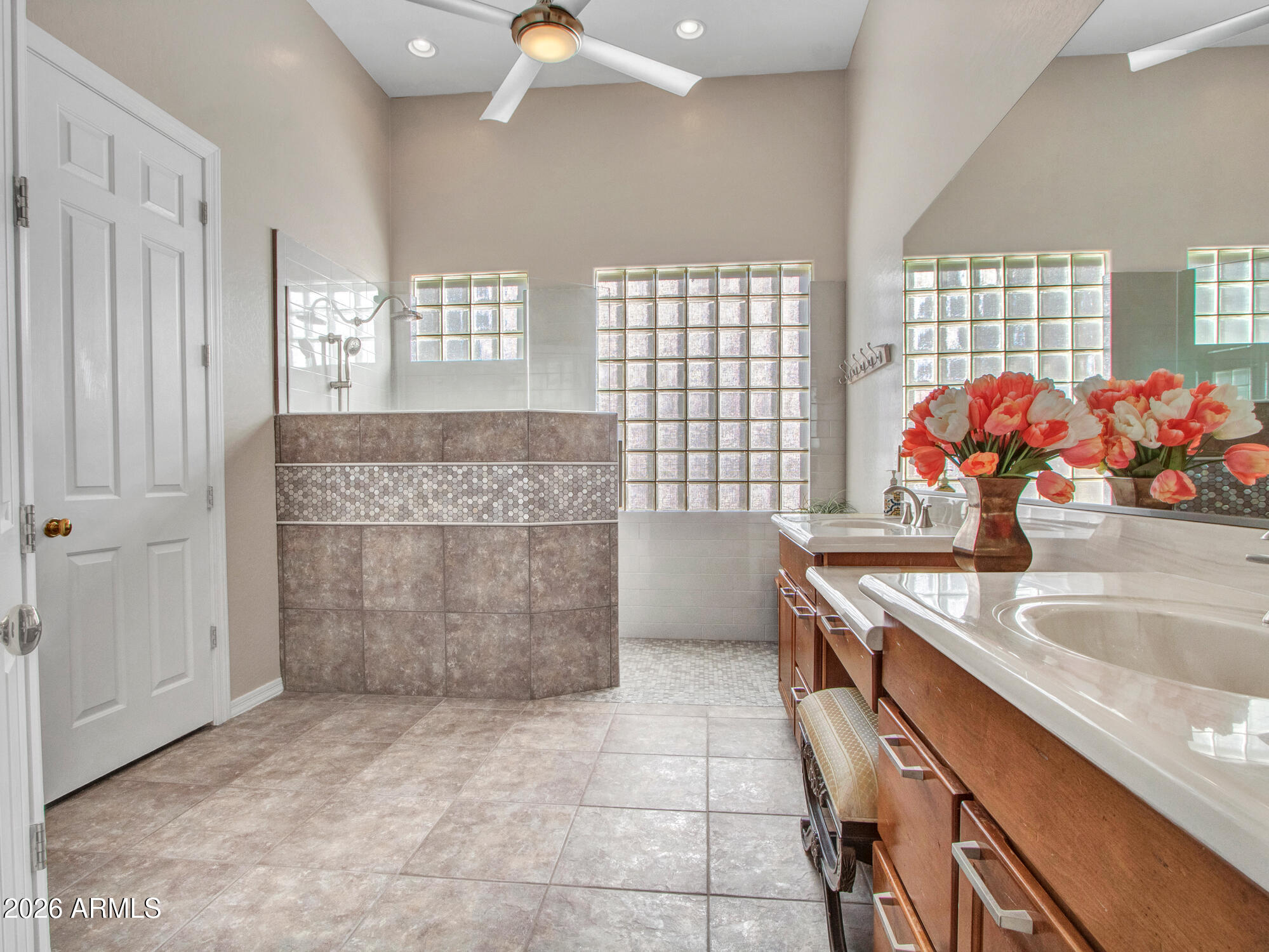 ANTHEM COUNTRY CLUB - Residential
