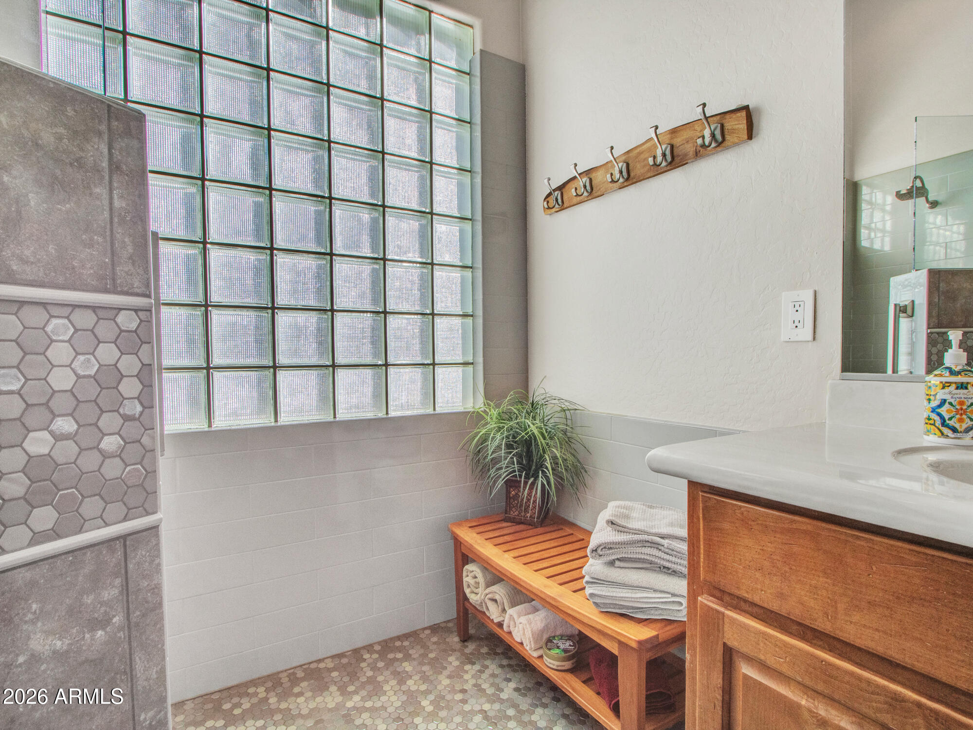 ANTHEM COUNTRY CLUB - Residential
