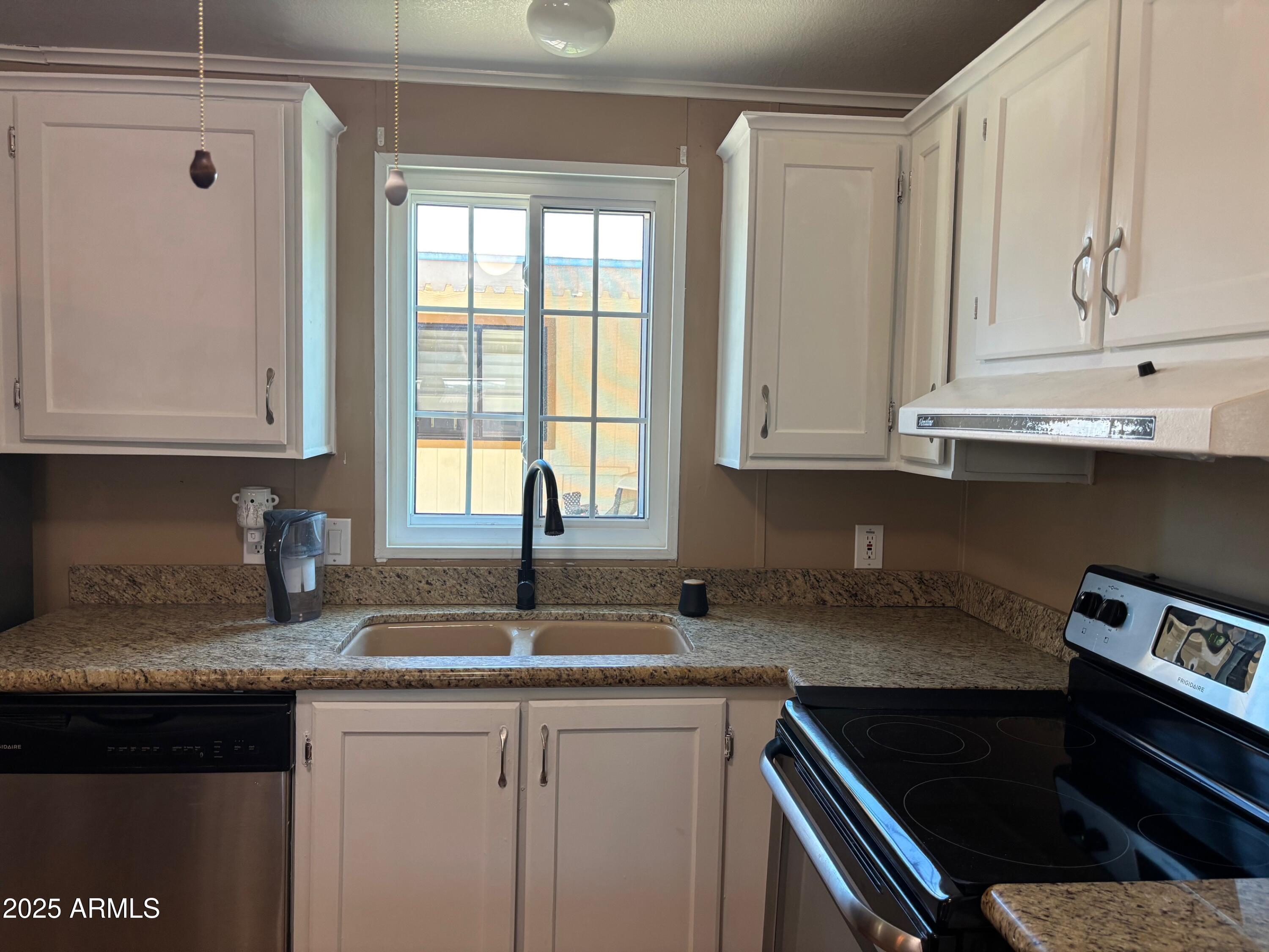 3901 E Pinnacle Peak Road 203