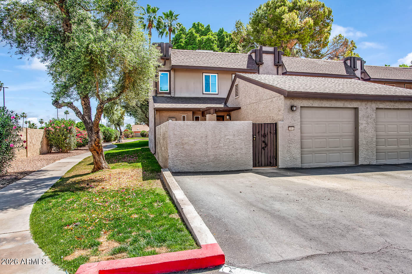 2232 W Lindner Avenue 23