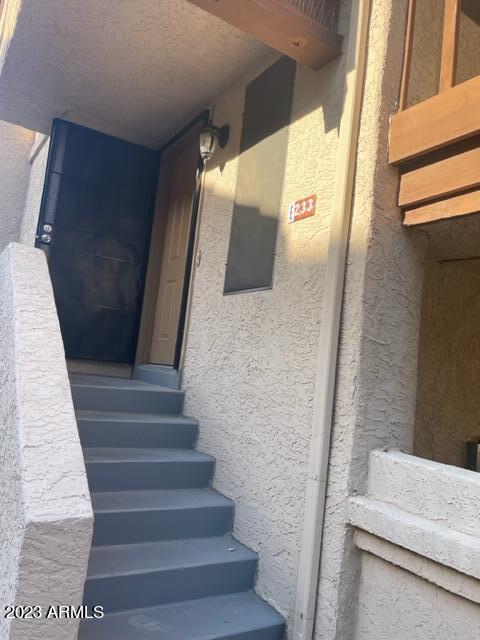 818 S WESTWOOD -- 233