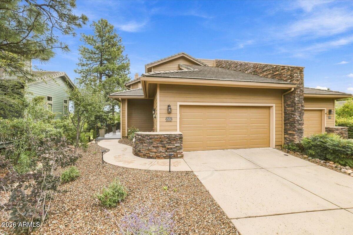 721 Crosscreek Drive