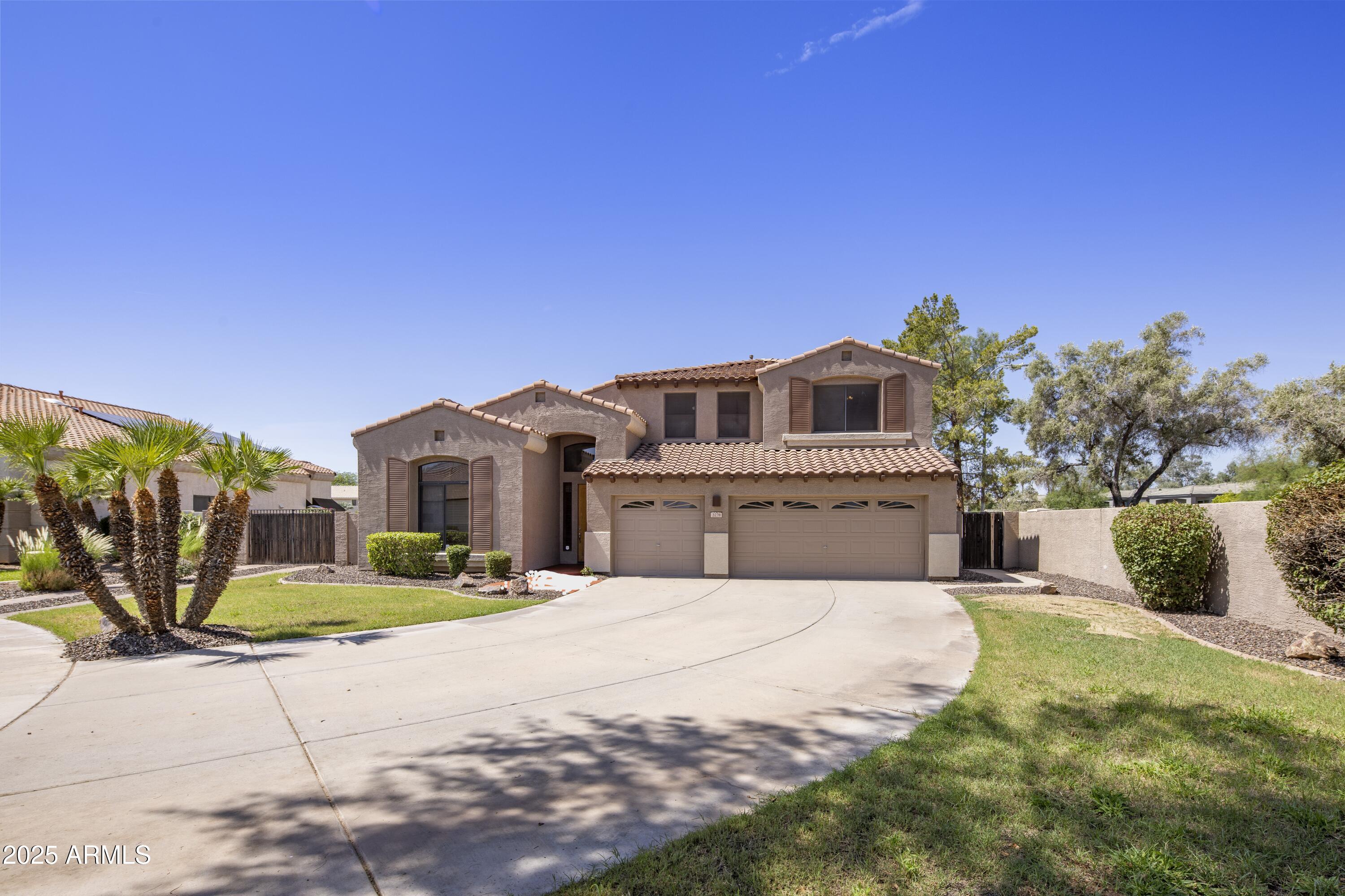 3270 S CAMELLIA Place