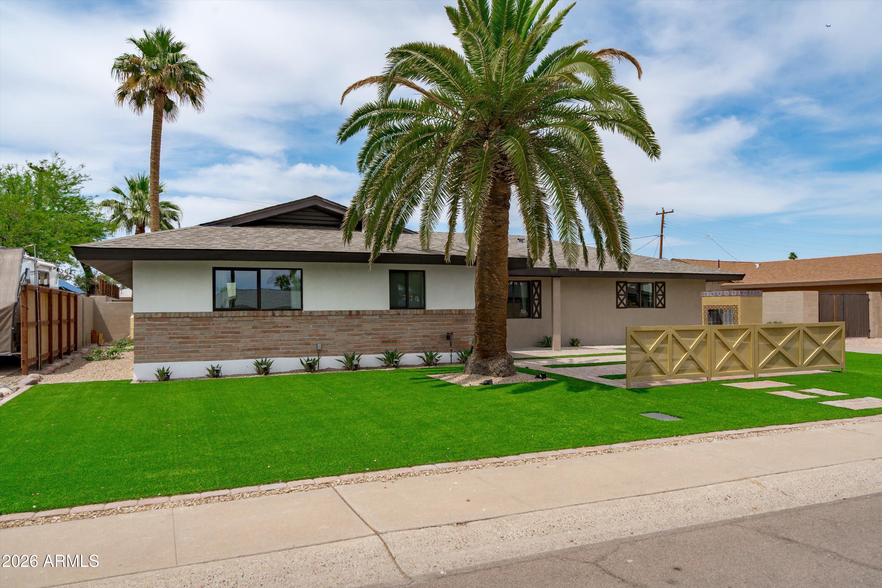 8214 E Northland Drive