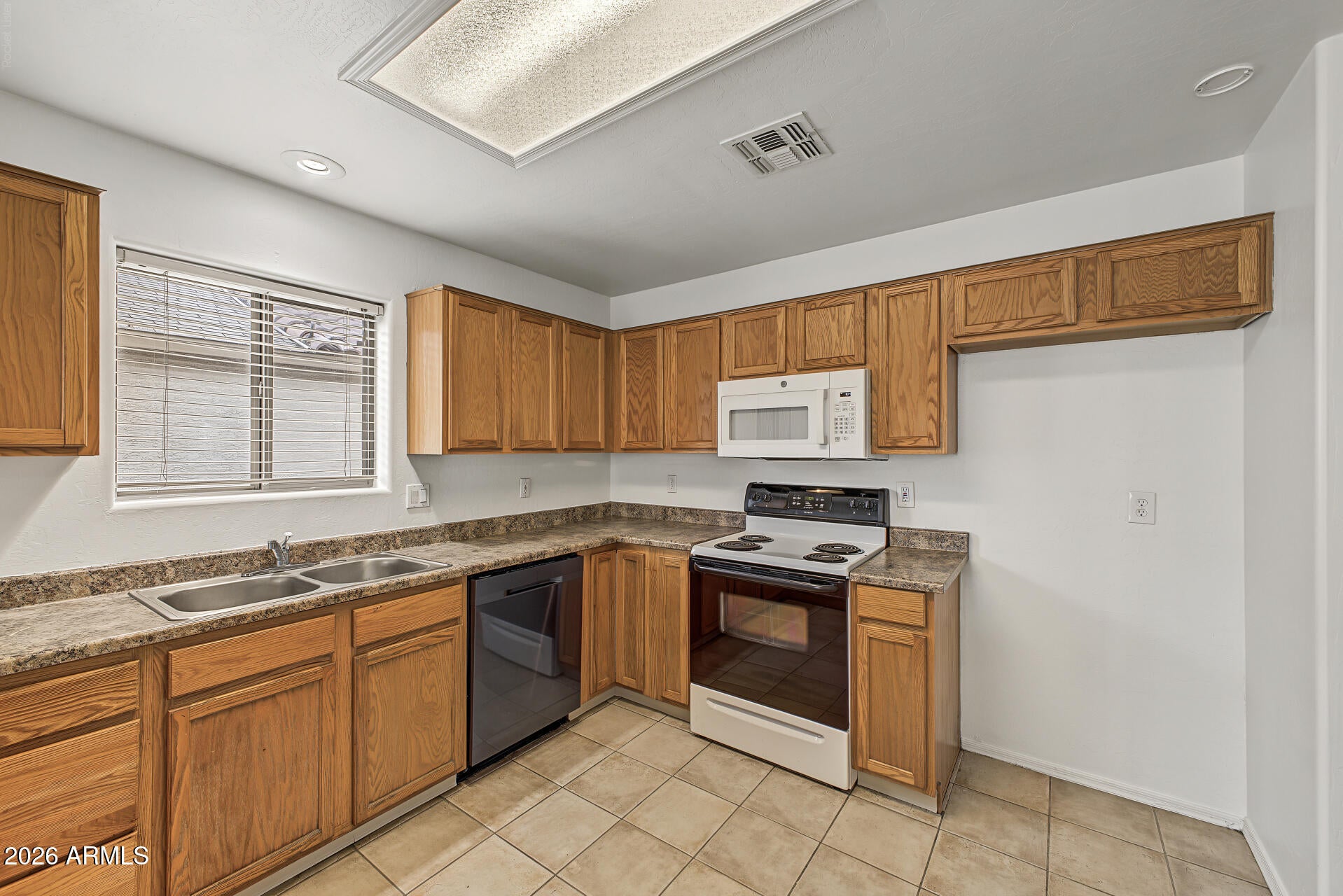 727 S DEL RIO Court