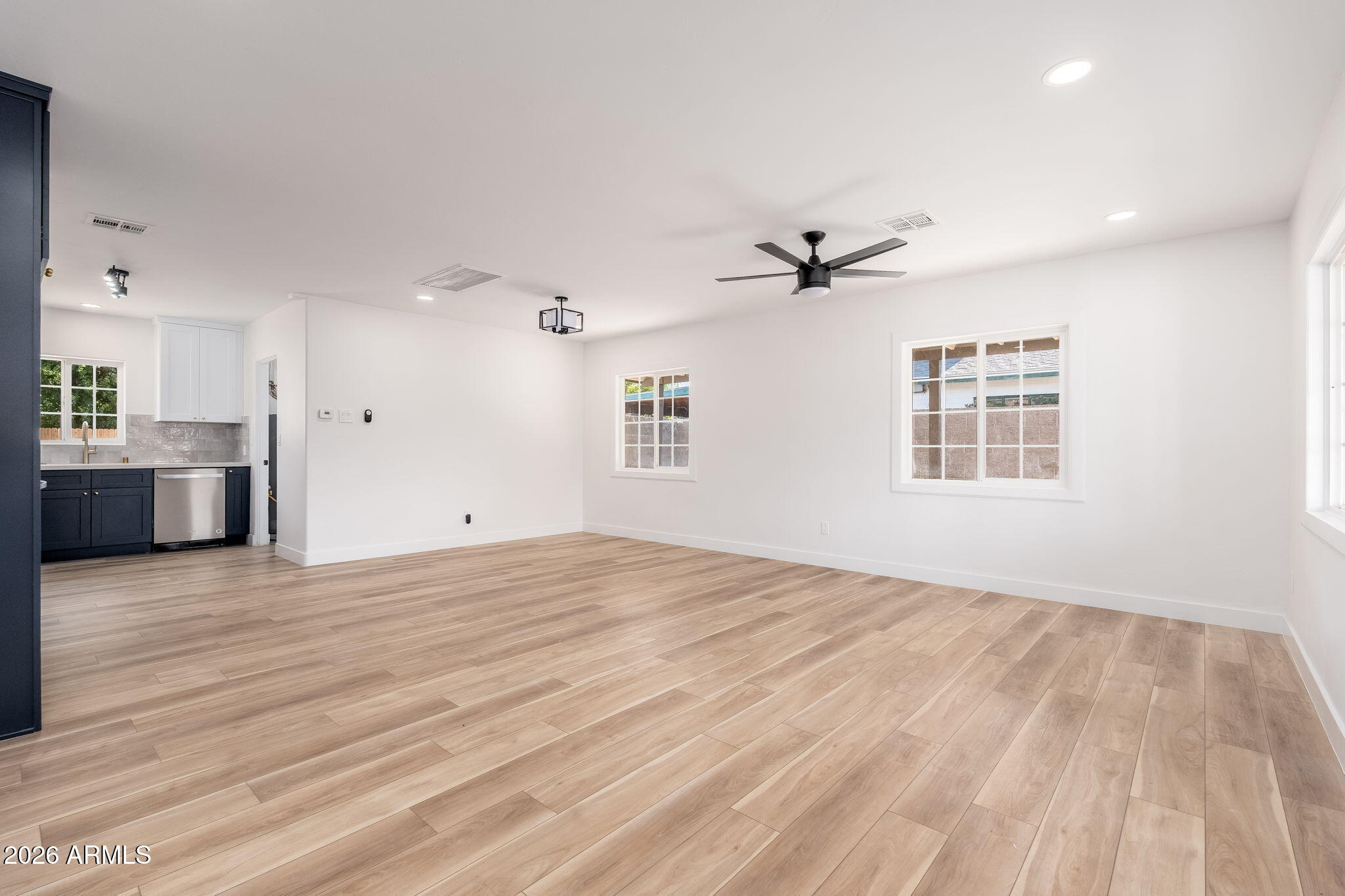 6329 W OCOTILLO Road