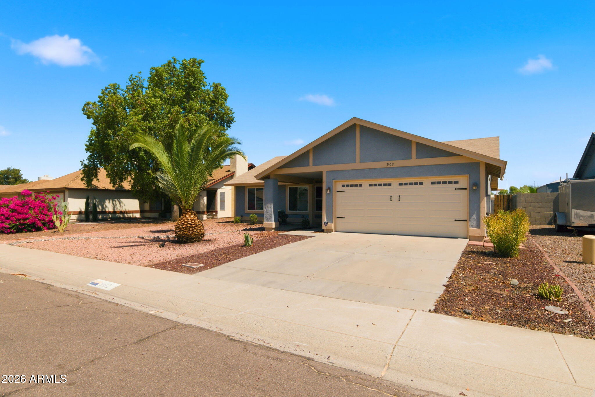 902 W SEQUOIA Drive