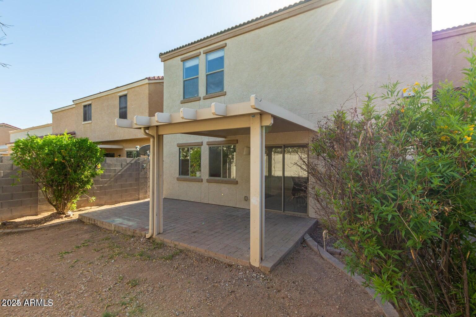 TOWNSEND SQUARE - Residential