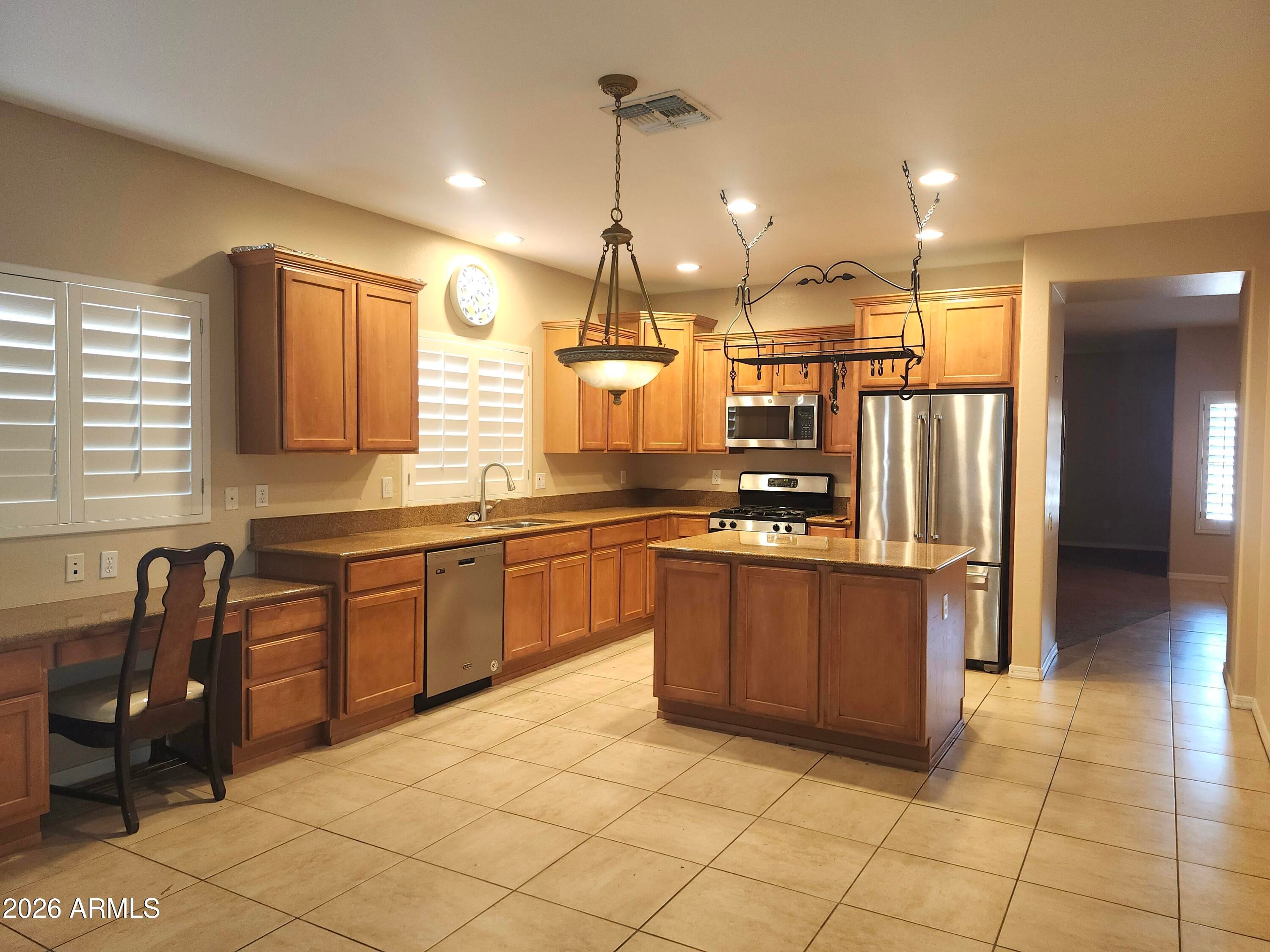 5205 W MOLLY Lane