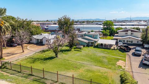 5239 W MARYLAND Avenue Glendale AZ 85301