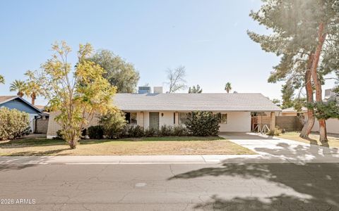 2843 E CORTEZ Street Phoenix AZ 85028