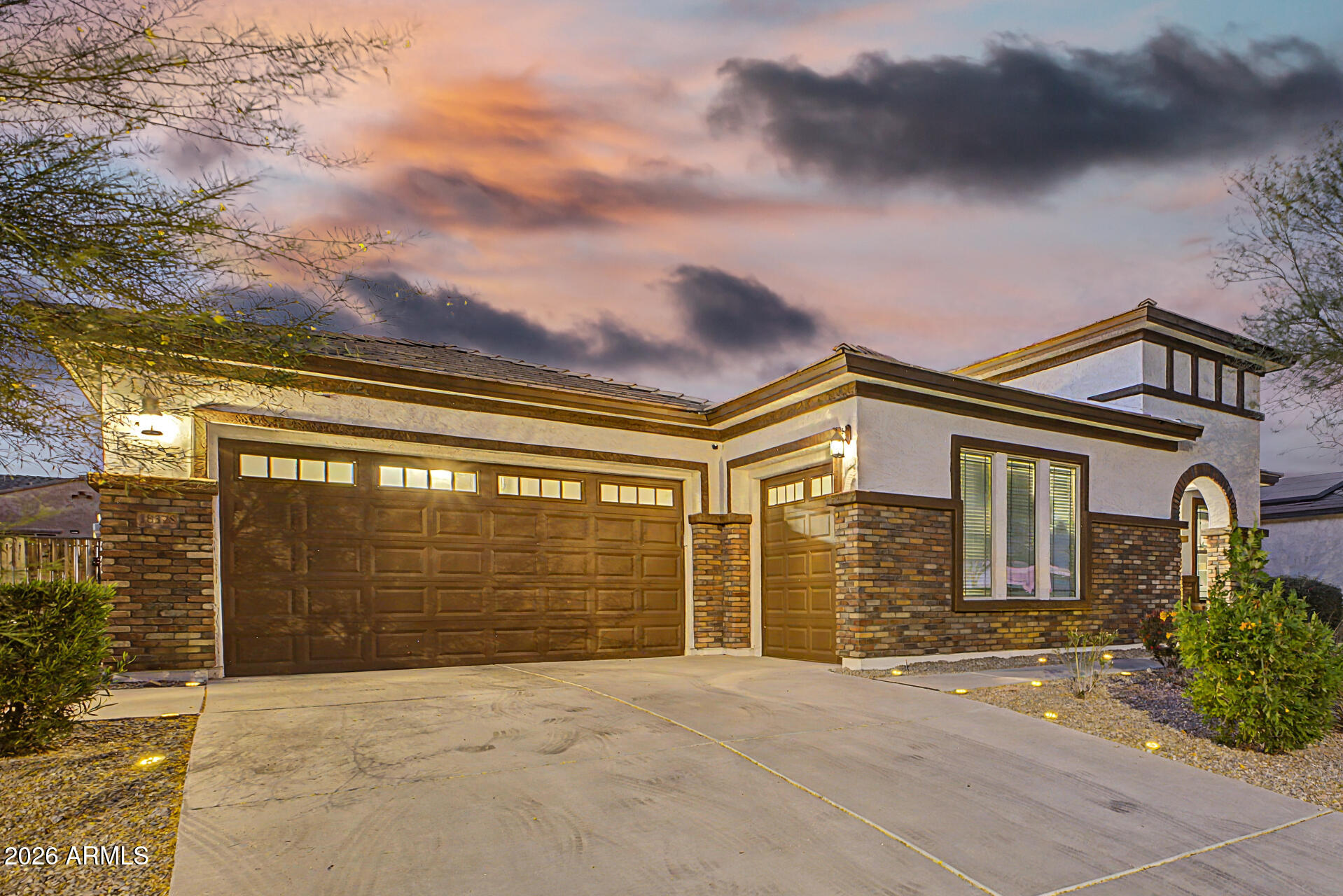 18378 W GOLDENROD Street